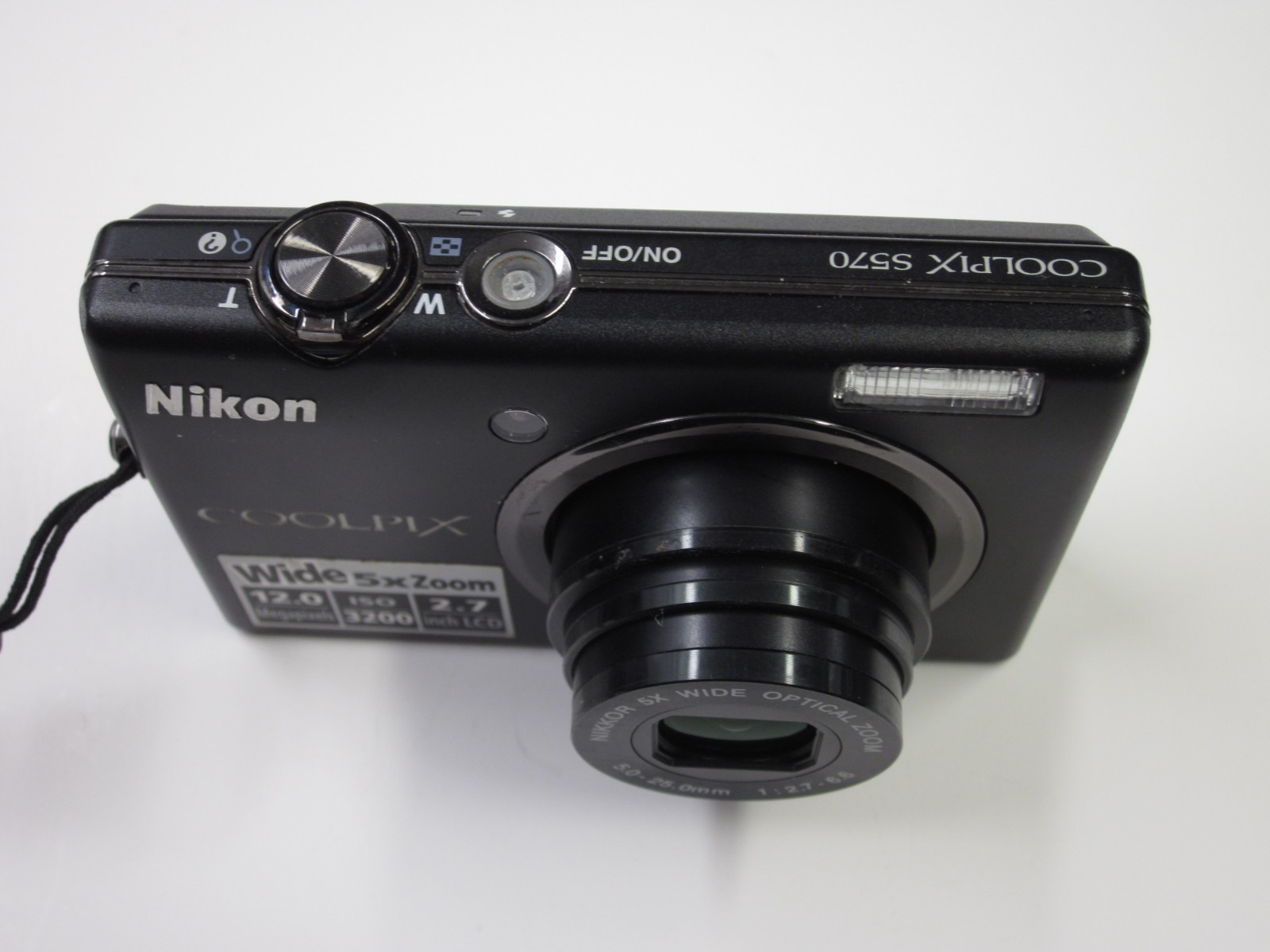 Nikon COOLPIX S570 12.0MP Digital Camera – Read Description