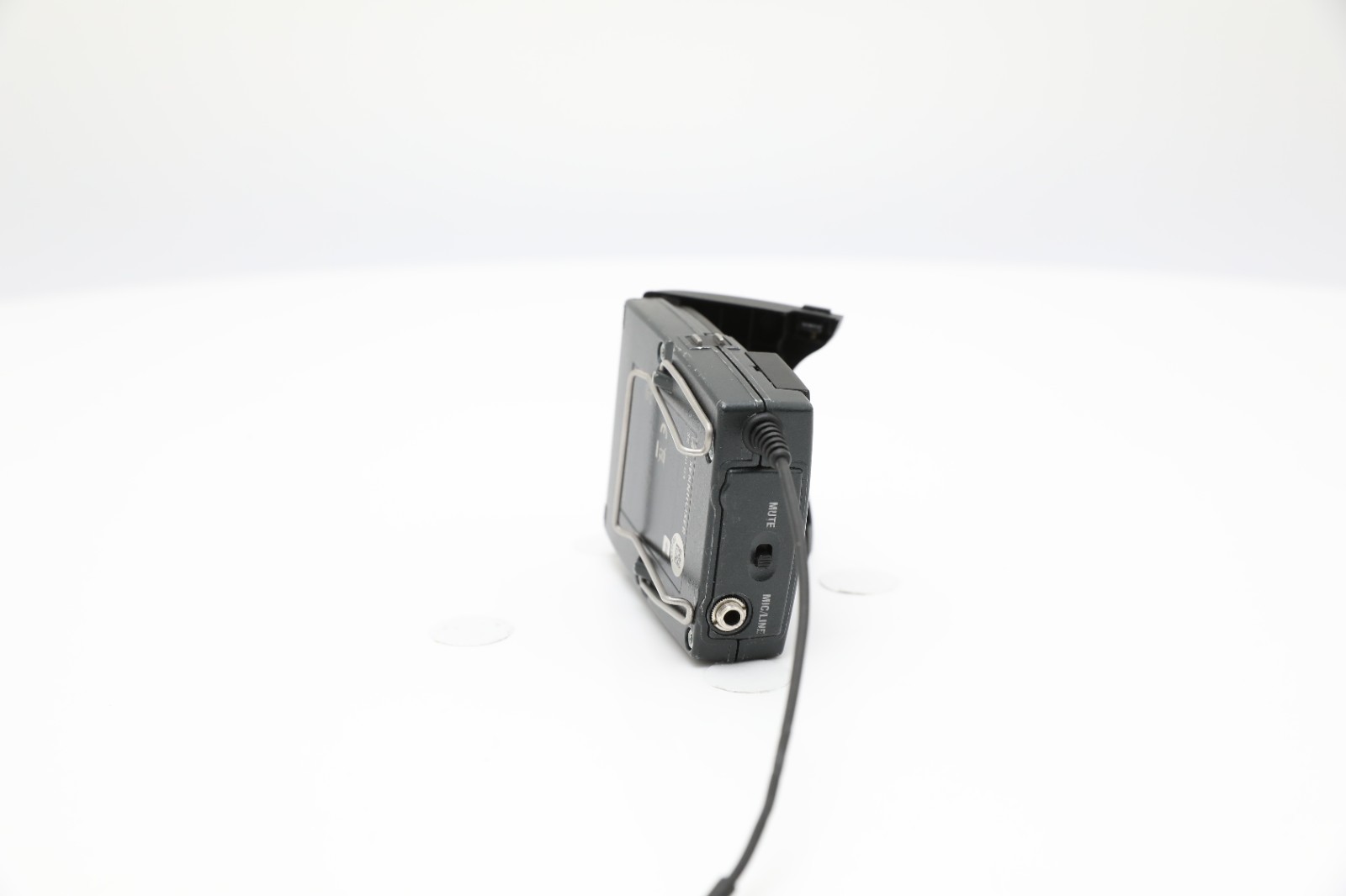Sennheiser SK 100 G4 Wireless Bodypack Transmitter (Freq A) – Fair Condition