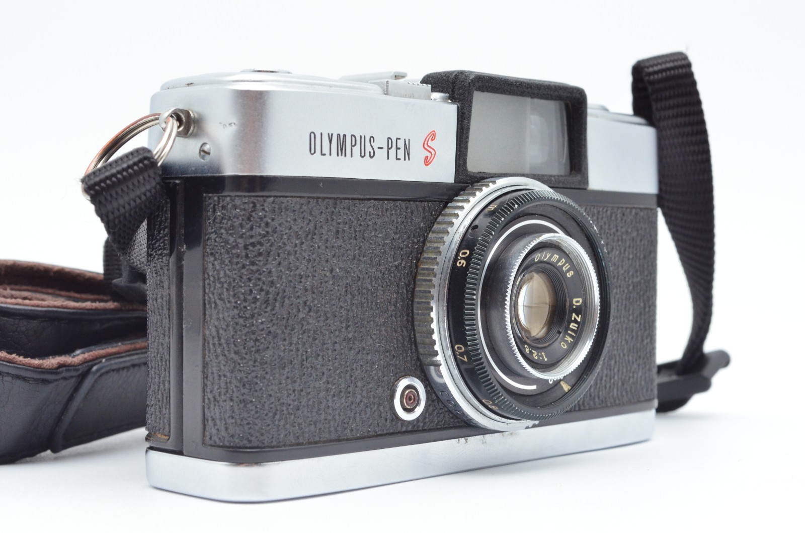 N.MINT Olympus PEN-S Half Frame 35mm Film Camera D.Zuiko 30mm F2.8 Japan Tested