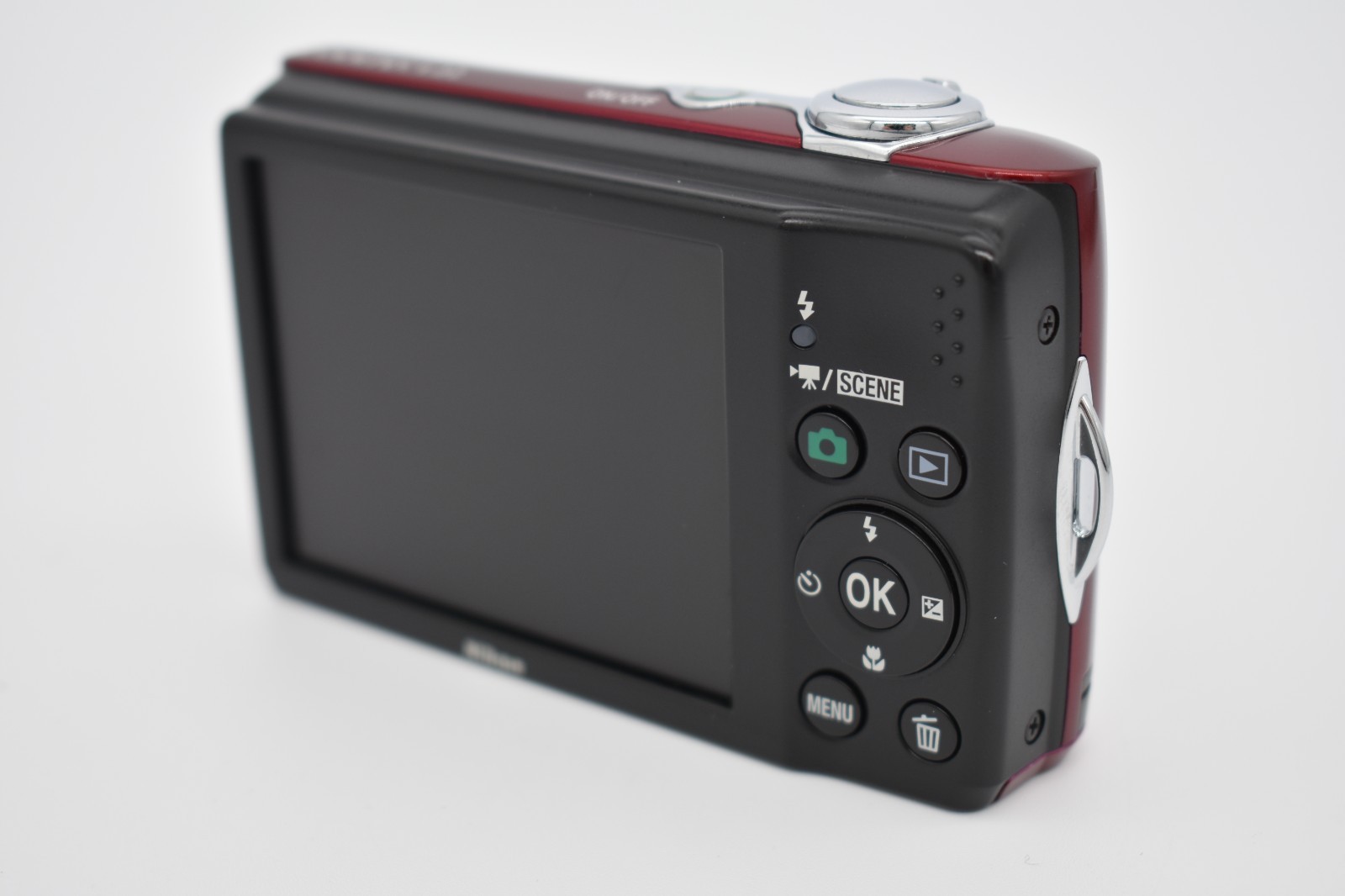 Nikon Coolpix L22 Red Digital Camera 12MP 3.6x Zoom – Bundle Fully Tested