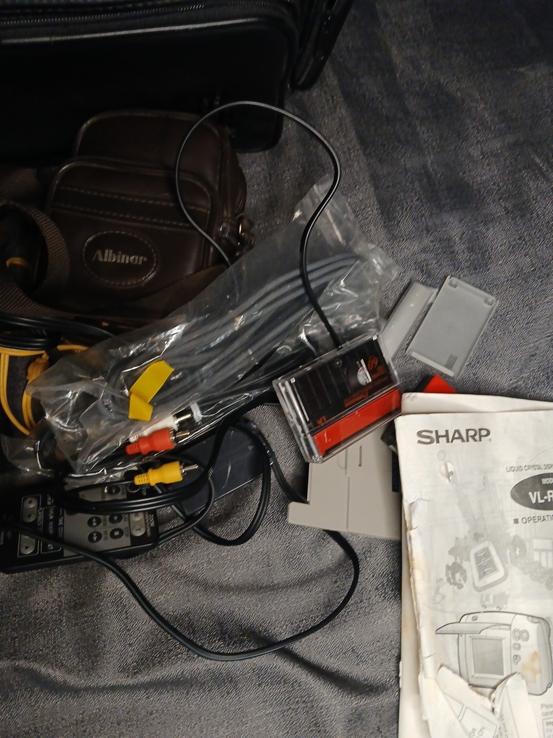 Lot Of 3 Cameras Camcorders Canon Sharp Kodak For Parts Of Repair Untested