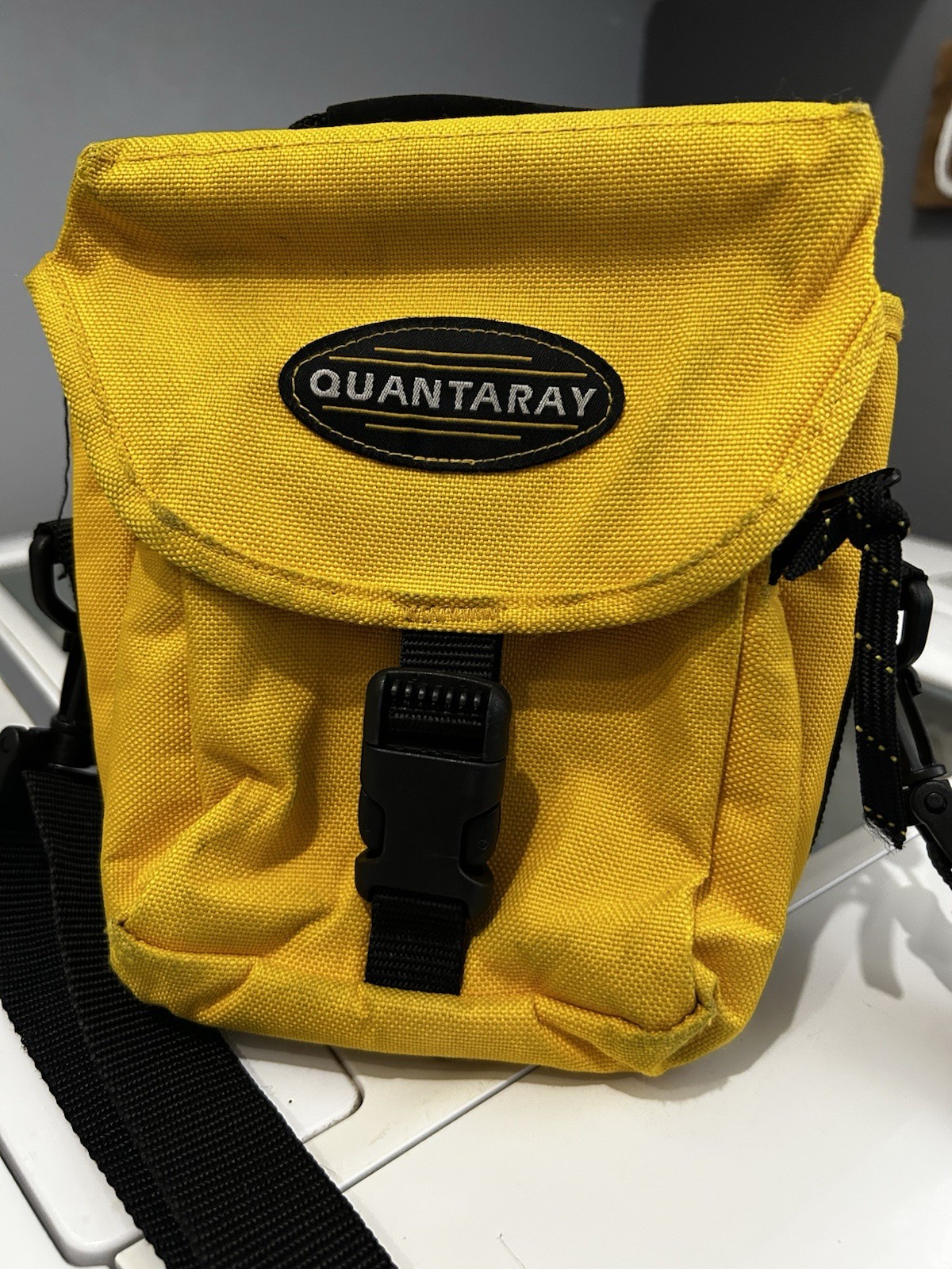 Quantaray Yellow/Black Nylon Padded Camera Carry Shoulder Bag w/ Strap