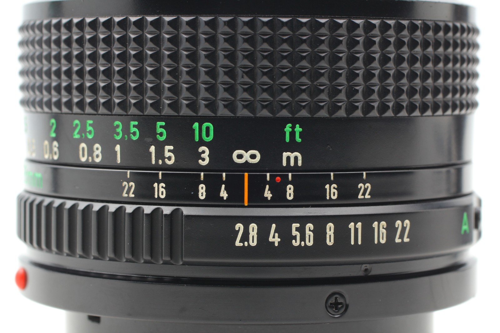 [Near MINT] Canon New FD NFD 28mm F/2.8 MF Wide Angle Lens W/Cap From JAPAN