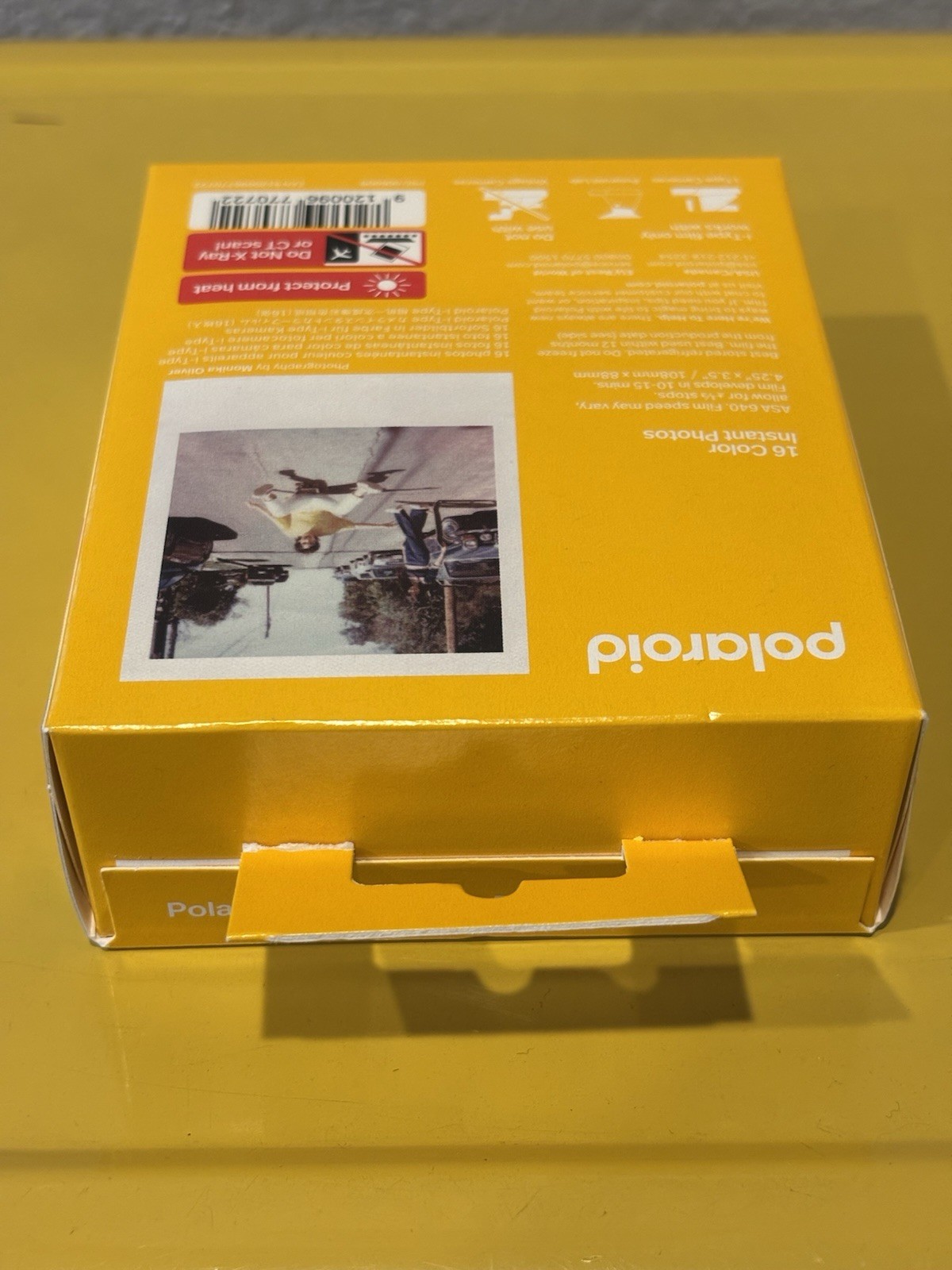 Polaroid Color I-Type Film 16 Instant Photos ASA 640 Production Date 01-26