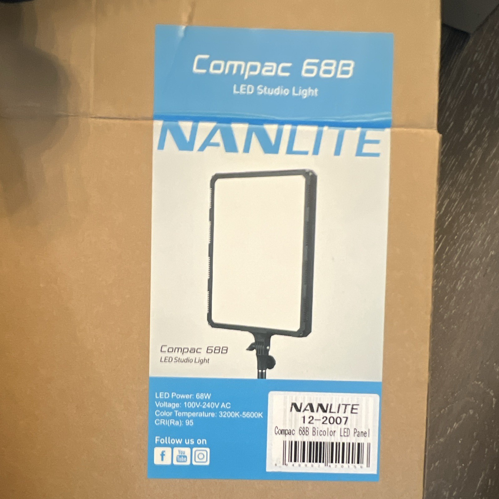 2 Nanlite Compac 68B Bi-Color LED Studio Light Panels 68W AC 100-240V w/Stands