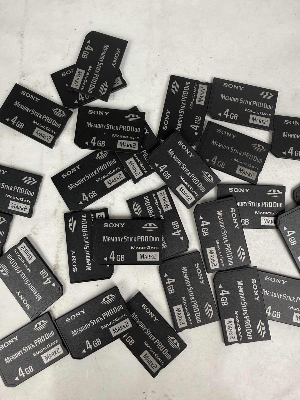 Lot Of 10 Sony 4GB Memory Stick Pro Duo Magic Gate Mark 2 Memory card