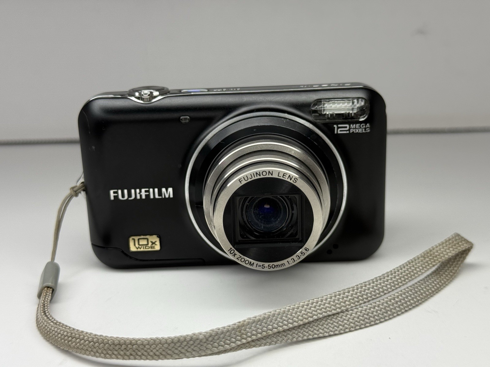 Fujifilm FinePix JZ300 12MP Digital Camera Black 10x Zoom Works W/ Screen Issue!