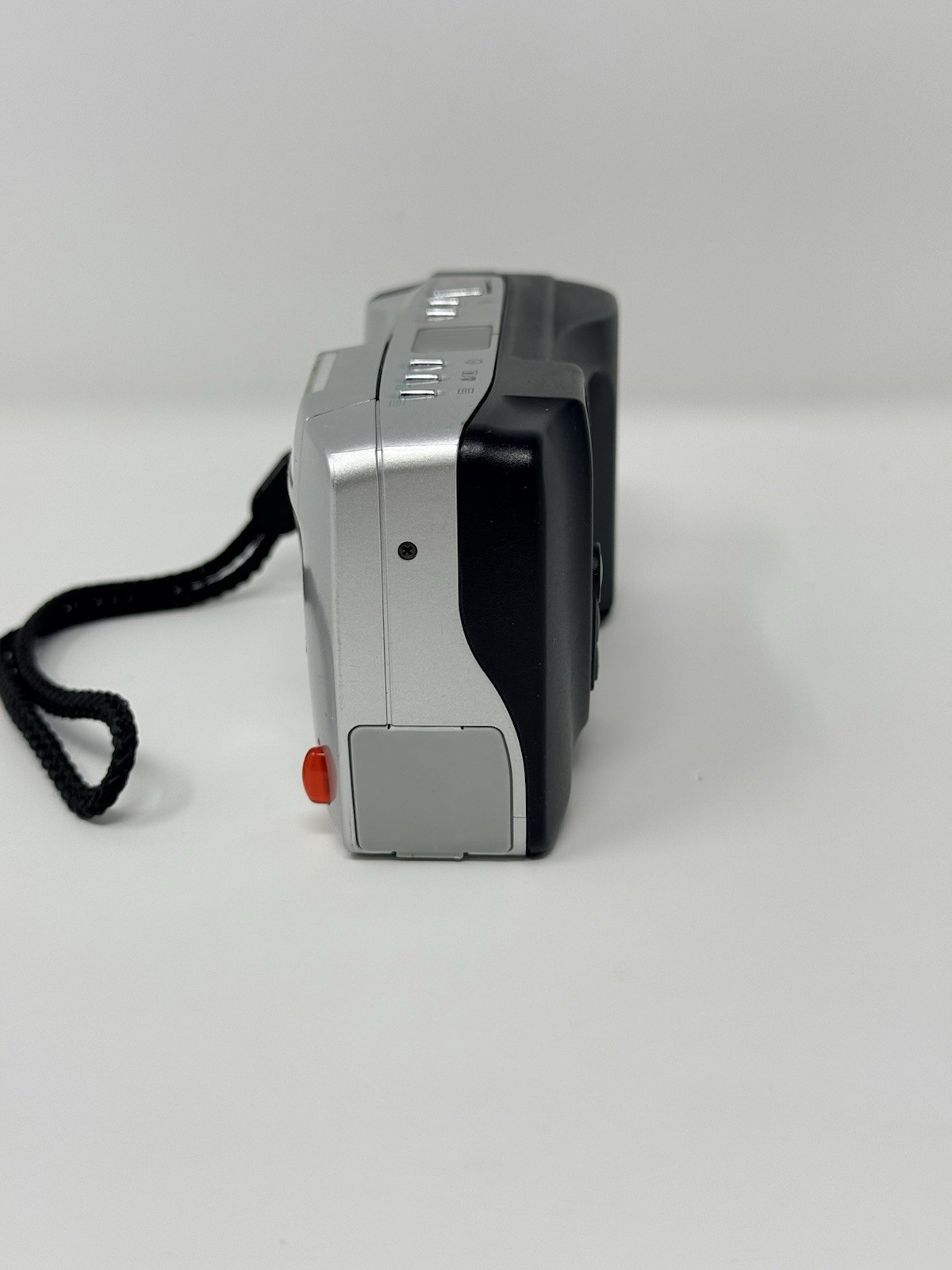 Olympus Camedia D 360 Digital Camera 1.3MP 8MB Card Tested Complete