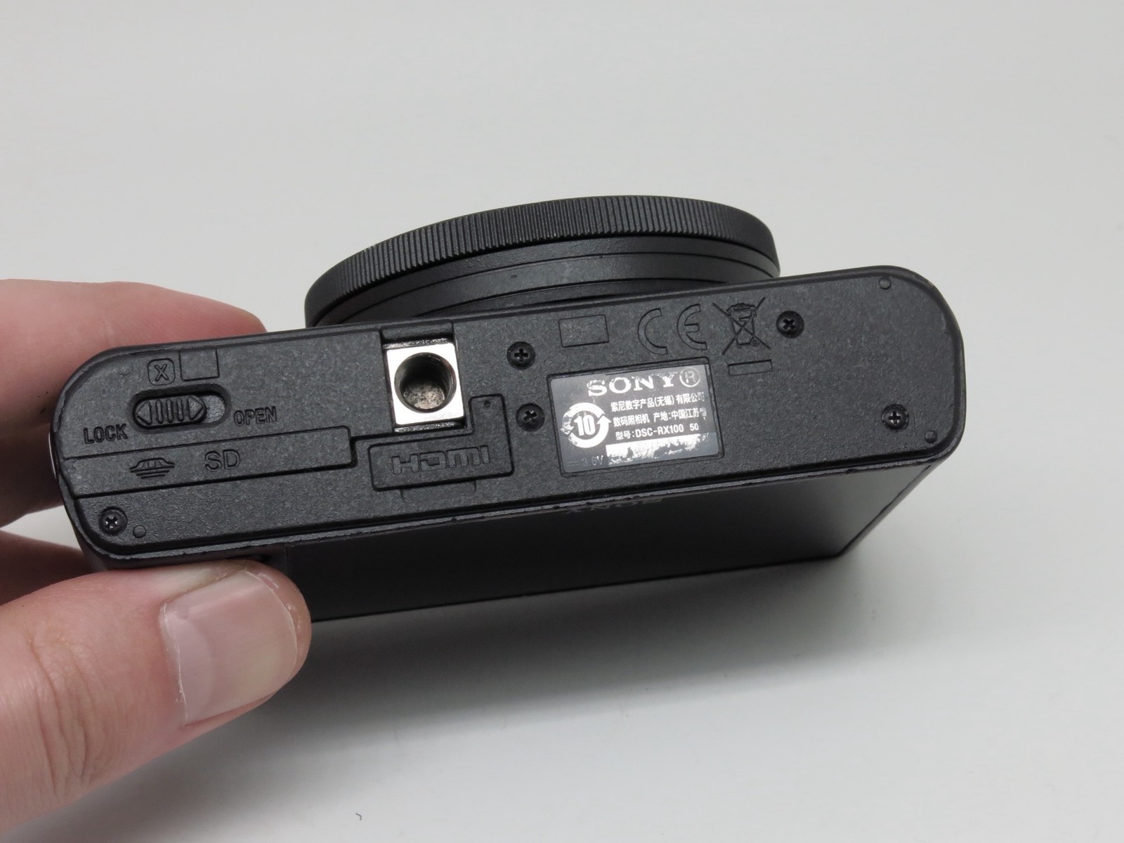 Sony Cyber-shot DSC-RX100 I rx100m1 Digital Camera 20.2 MP 3.6x Optical Zoom 14x