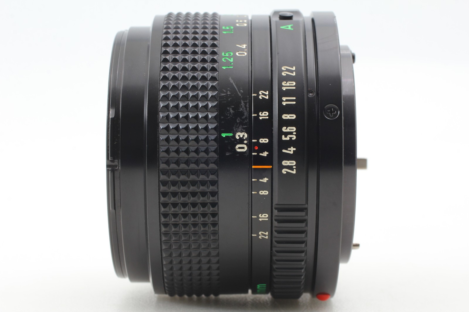 [Near MINT] Canon New FD NFD 28mm F/2.8 MF Wide Angle Lens W/Cap From JAPAN