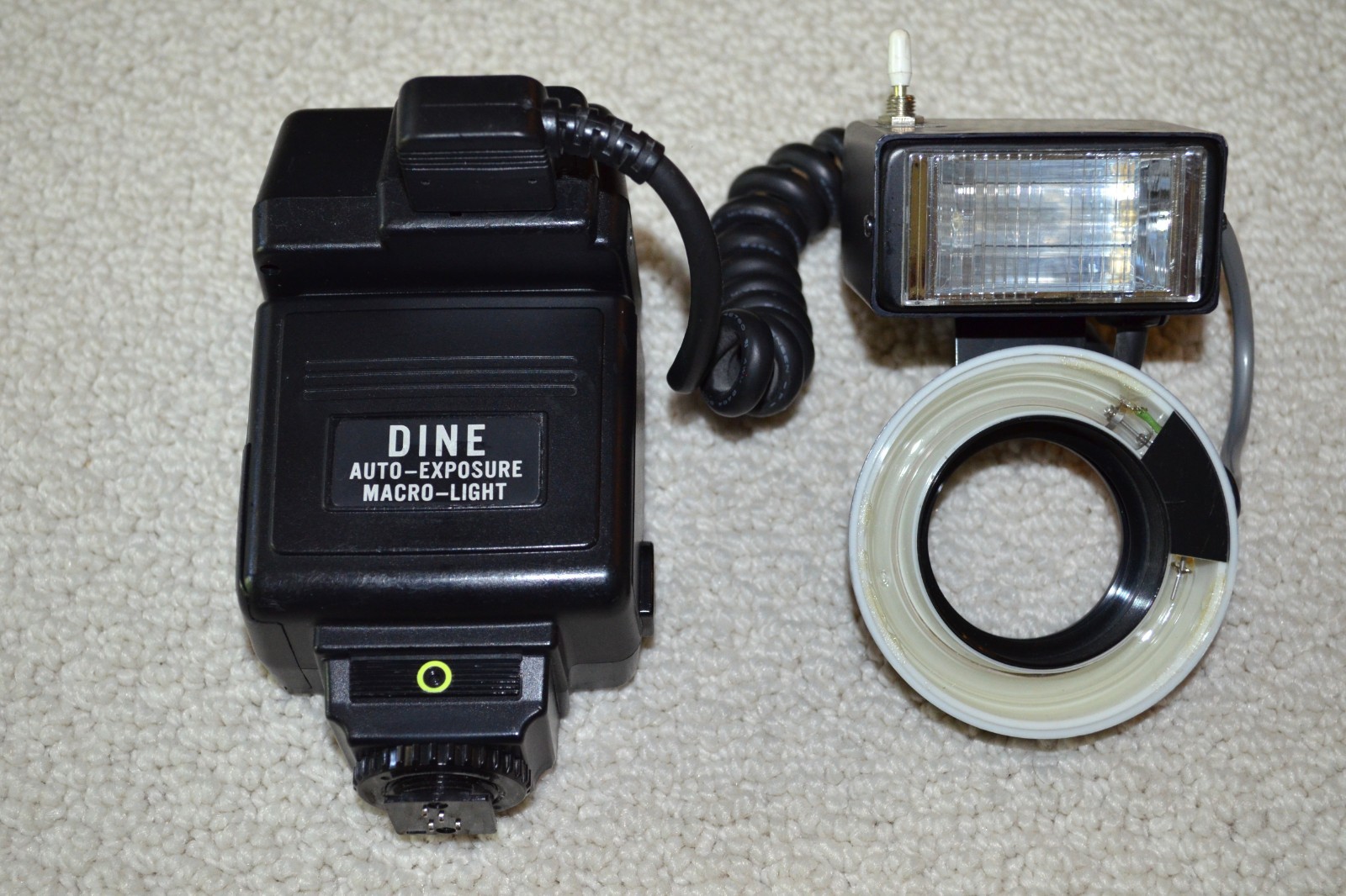 Dine Auto-Exposure Macro Ring Light Flash w/Sunpak Nikon NE-2D Module for F3,FM+
