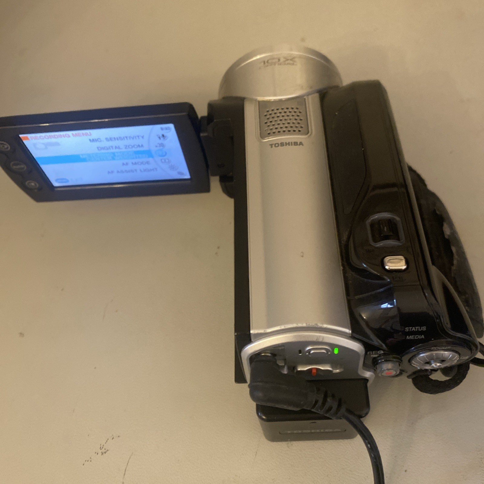 Toshiba Gigashot Hard Disc Camera,Model-GSCK40HE