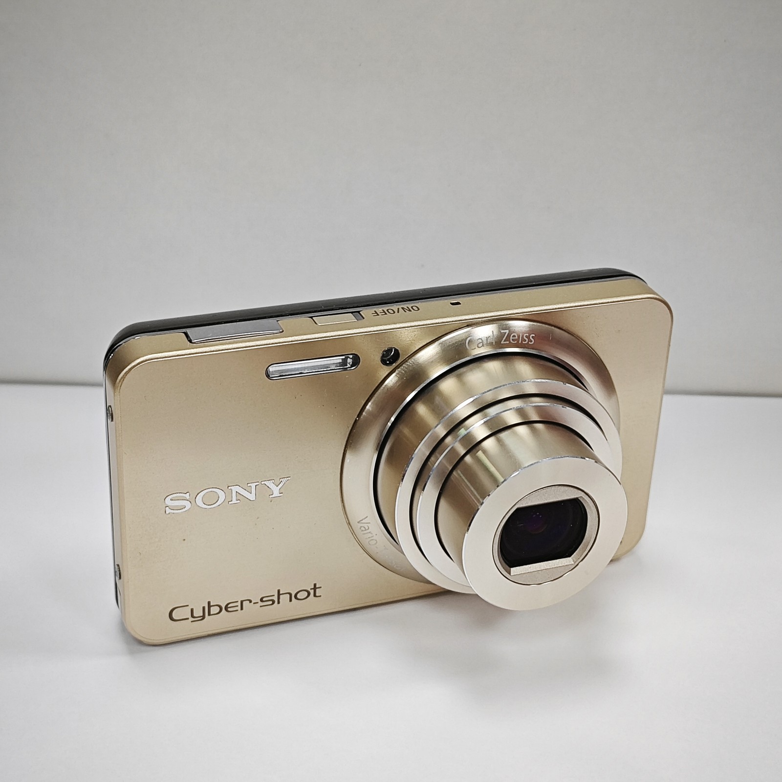 SONY Cyber-shot DSC-W570 Digital Camera 5x Optical Zoom 16.1 MP English language