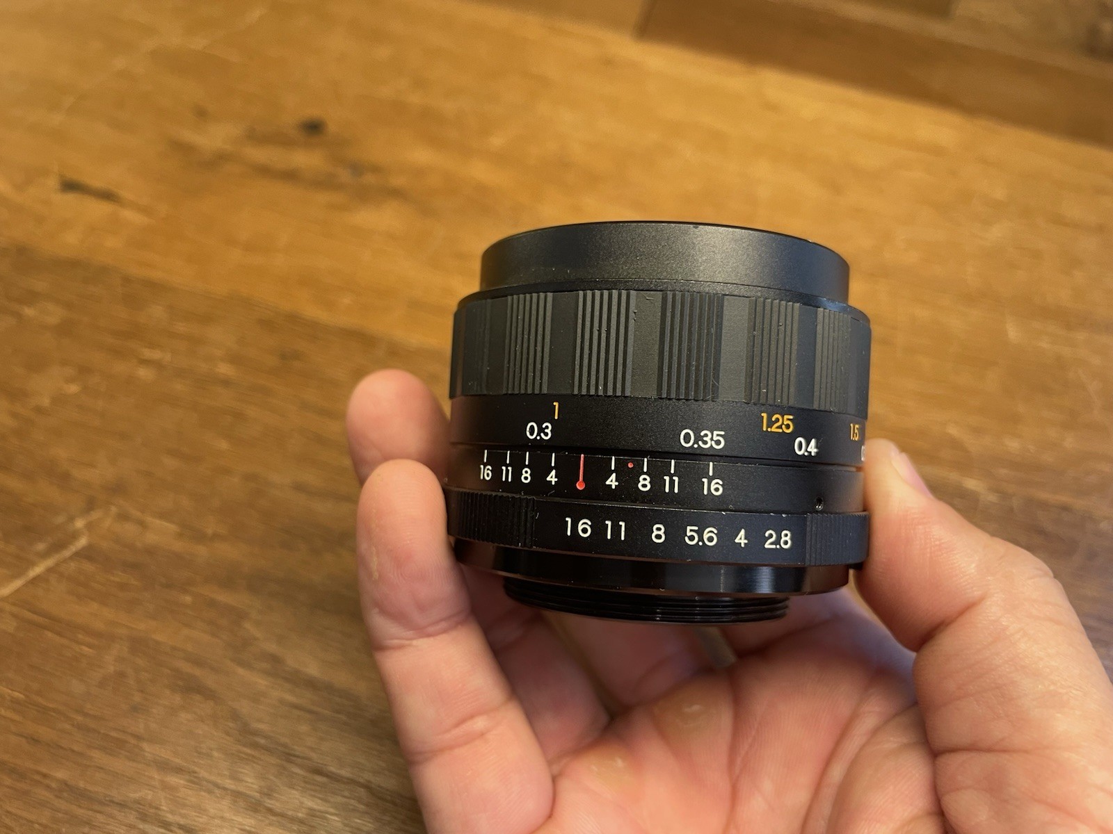 *TOMIOKA : Almost Mint* Yashica Auto Yashinon DS 28mm F/2.8 Wide Angle Lens M42