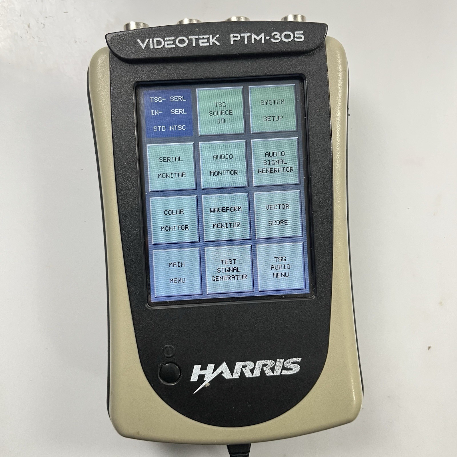 Harris Videotek PTM-305 Battery Powered TSG/Scope with Power Supply
