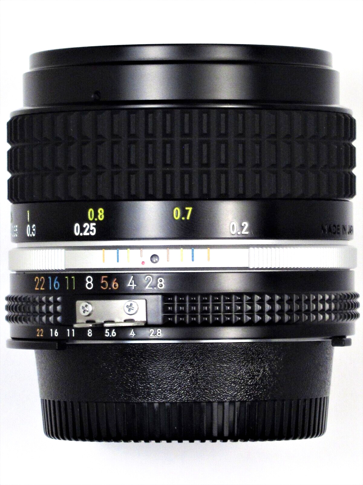 NEW, UNUSED Nikon 28mm F2.8 Ai-s for F3 FM2 FE2 FM3A F2 F3HP D750 D810