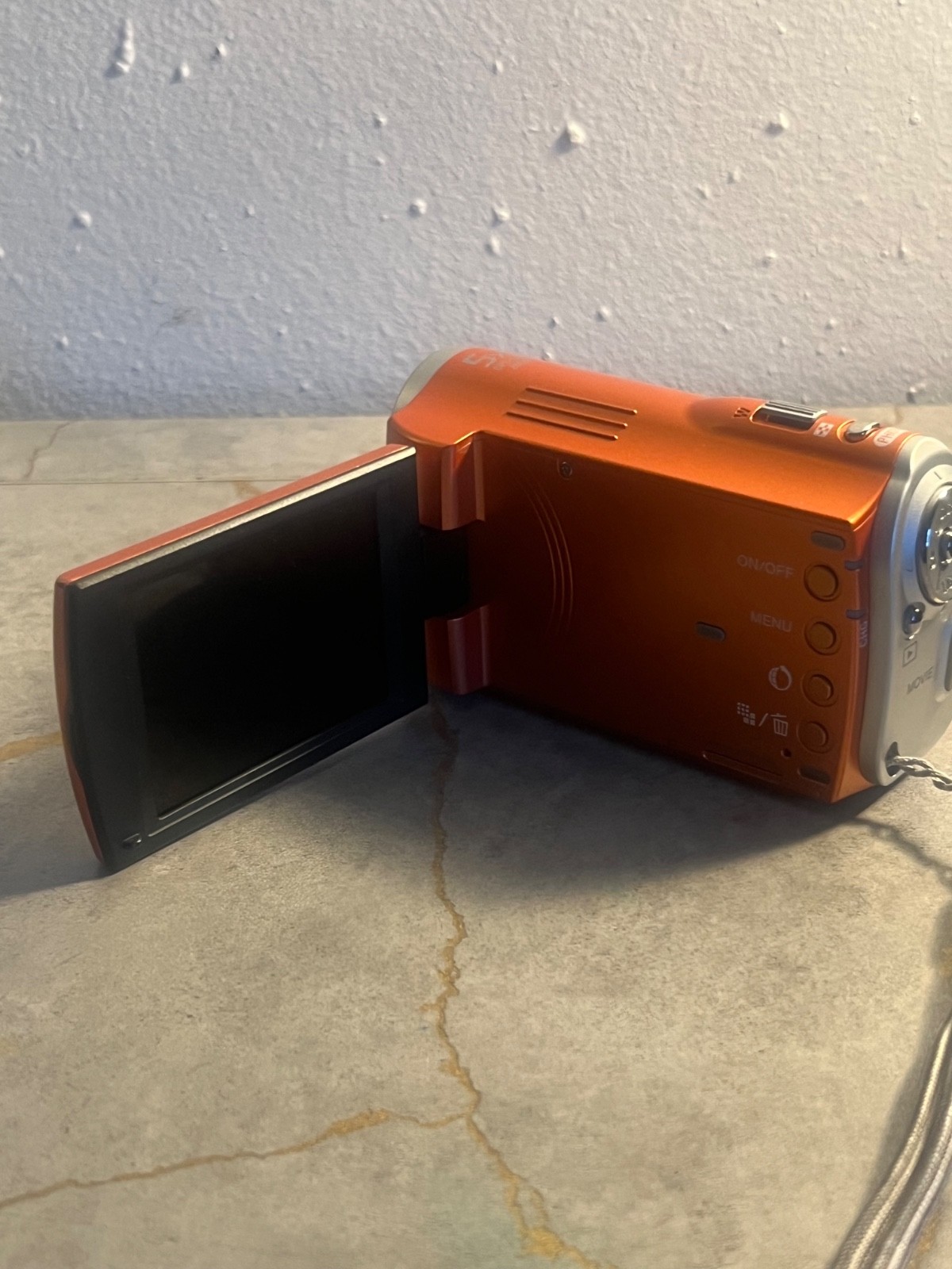 Sony Webbie HD MHS-CM1 Orange 5.0 MP4 SONY Camera UNTESTED