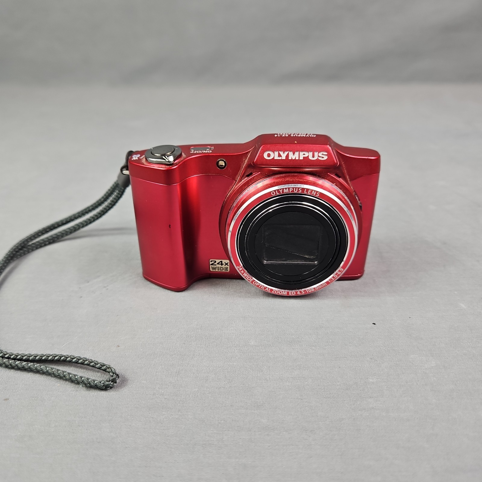 Olympus SZ-14 14MP Digital Camera 24x Zoom Red with Batteries No Charger TESTED