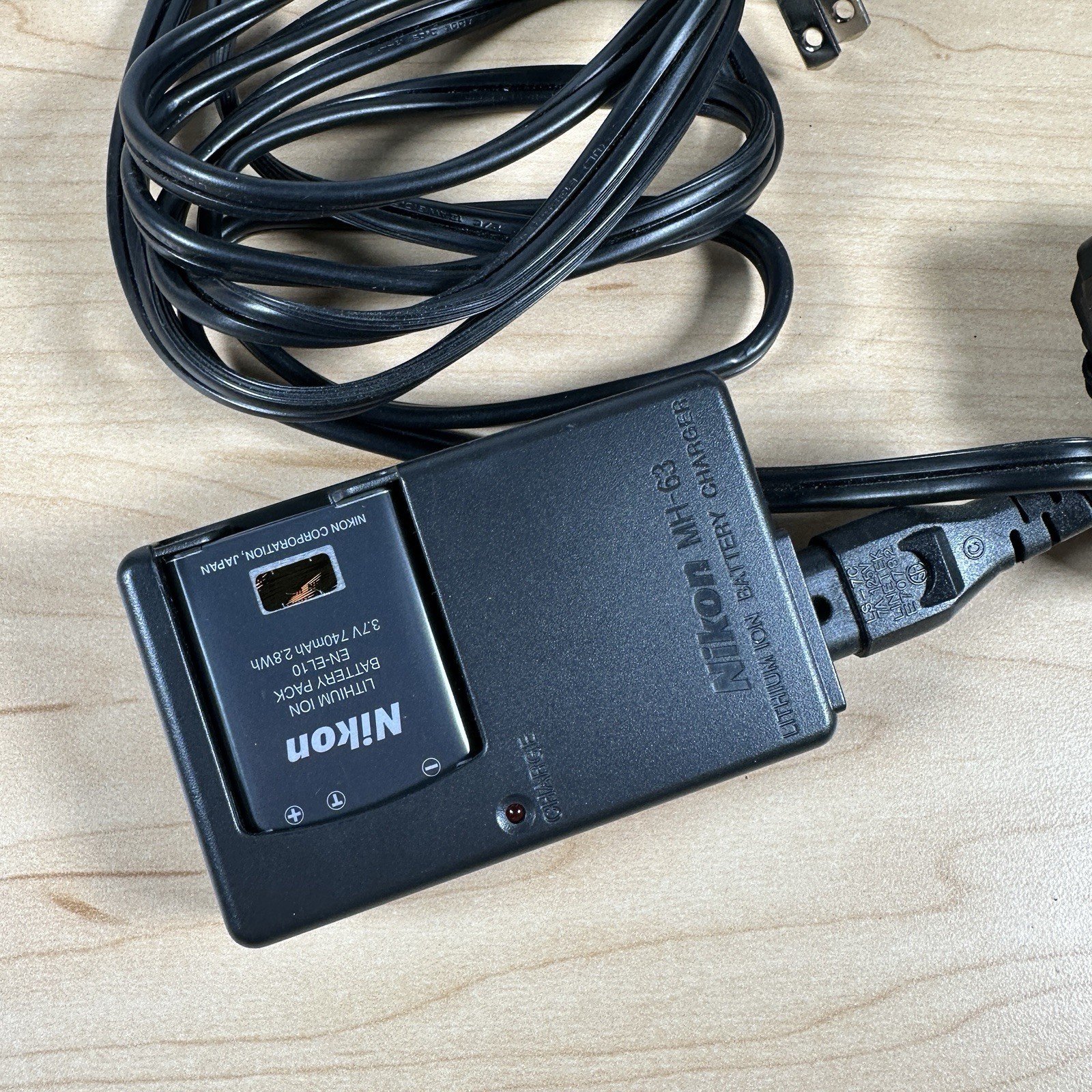 Nikon COOLPIX S570 Digital Camera | 12.0MP | TESTED, Battery, Charger, Mint Con