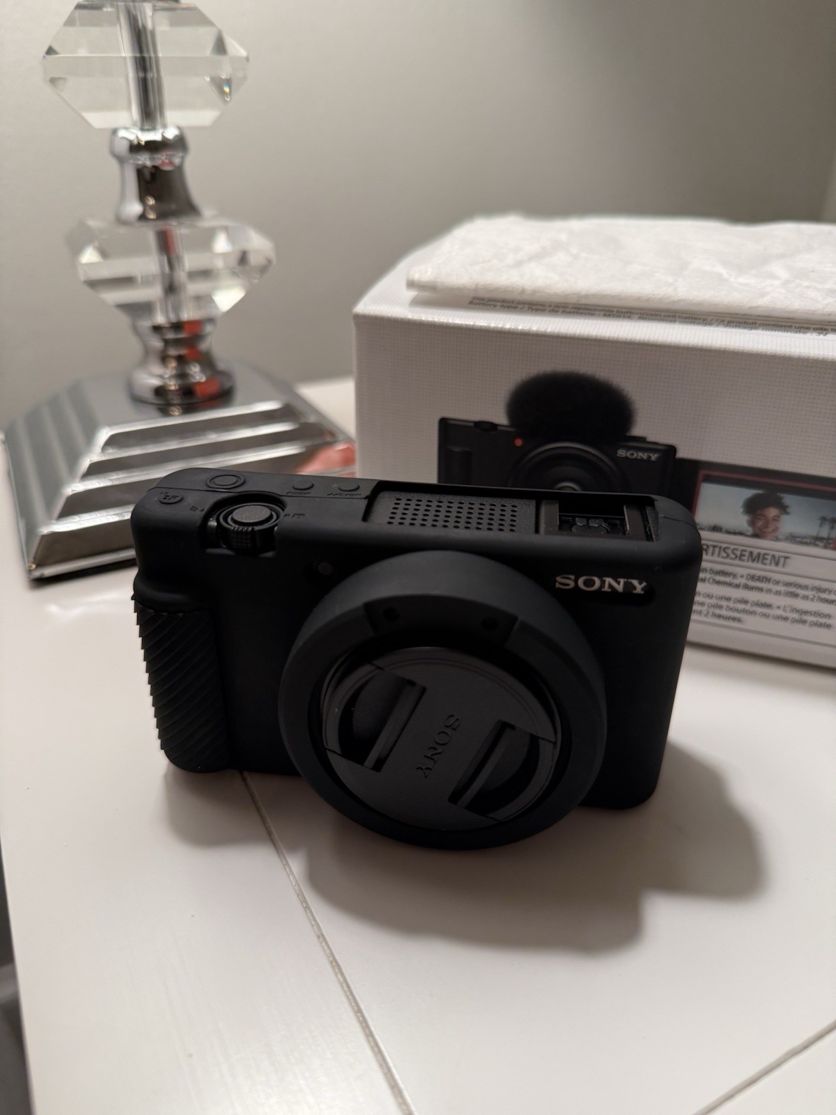 Sony ZV-1F 20.1MP 4K f/2 Vlogging Digital Camera – Black