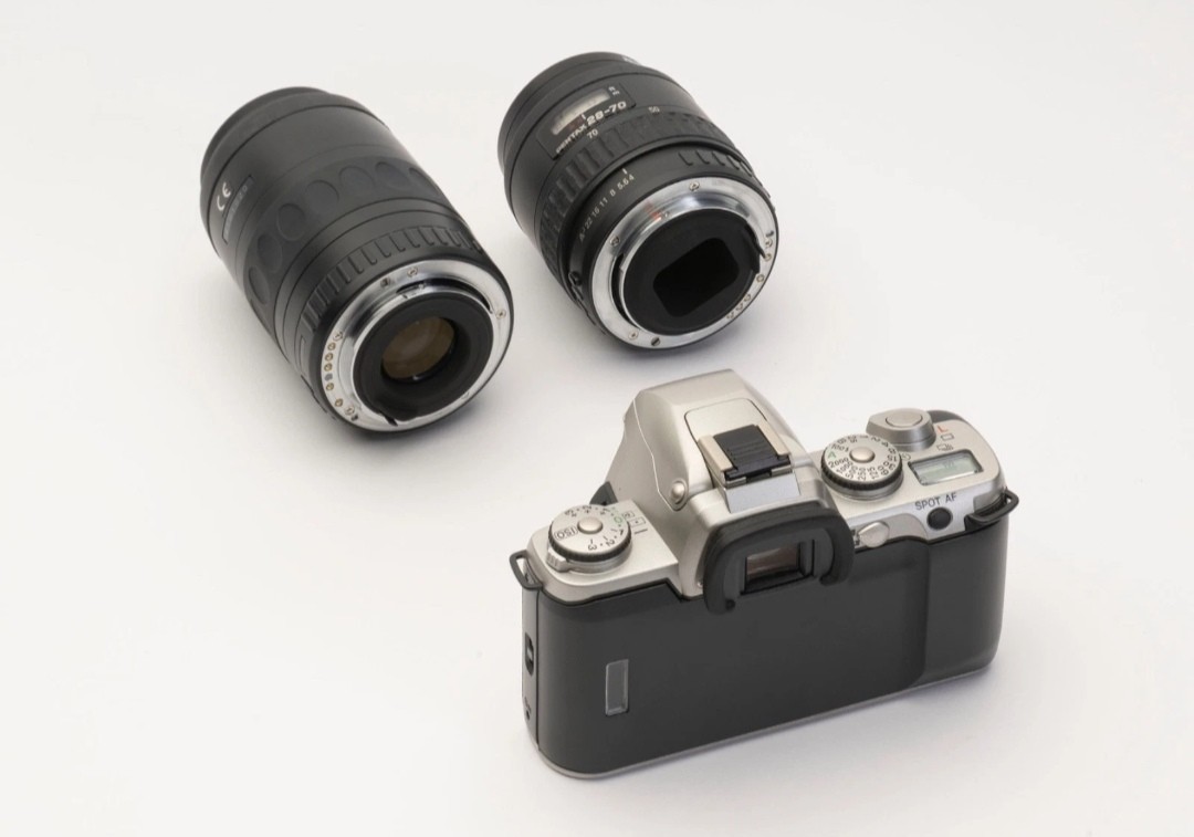 Pentax MZ-5 35mm Analog Camera, Pentax-FA 28-70, Pentax-F 80-200