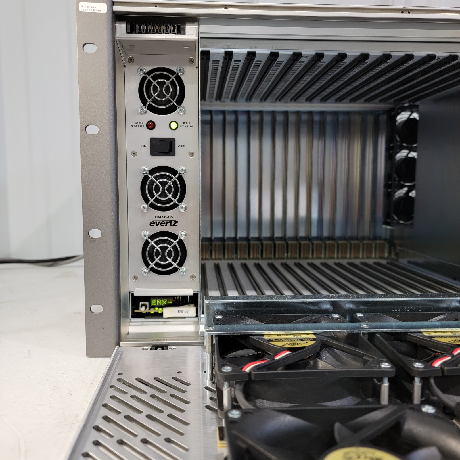 EMX6-FR Video Processing Modular Multiframe 15x EMX Slots 100-240v, 2x PSU