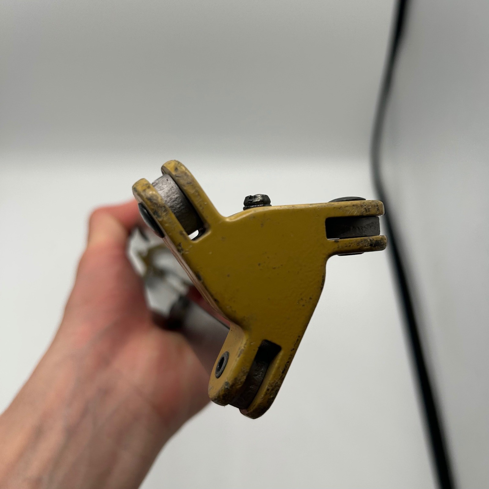 Lowel Omni-Stand Light Stand – See pictures