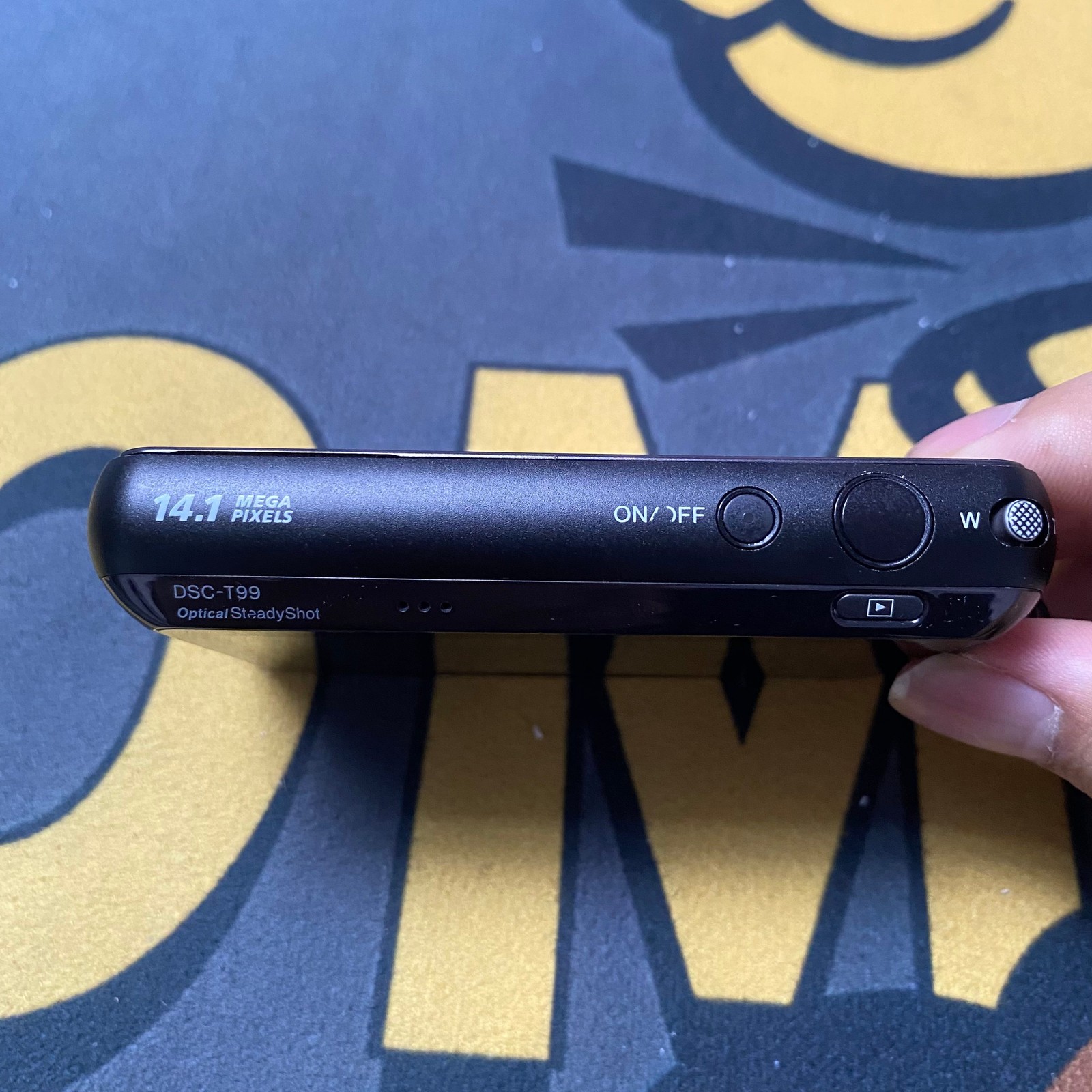 SONY Cyber Shot DSC-T99 CCD 14.1MP 4x Optical Zoom Digital Camera-Black