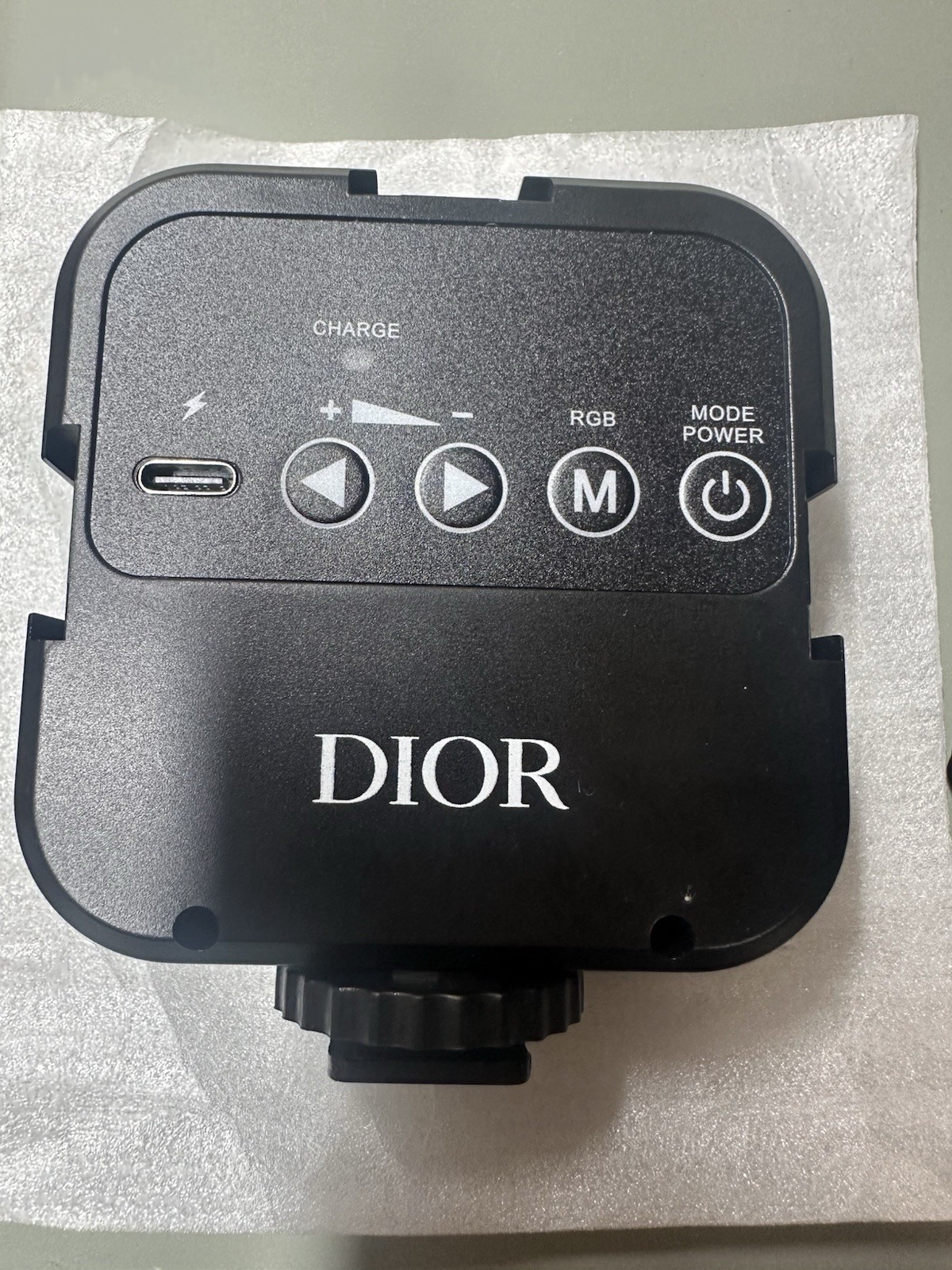 DIOR Portable LED Camera Light 20 LEDs Hot/Cold Shoe Mount Black