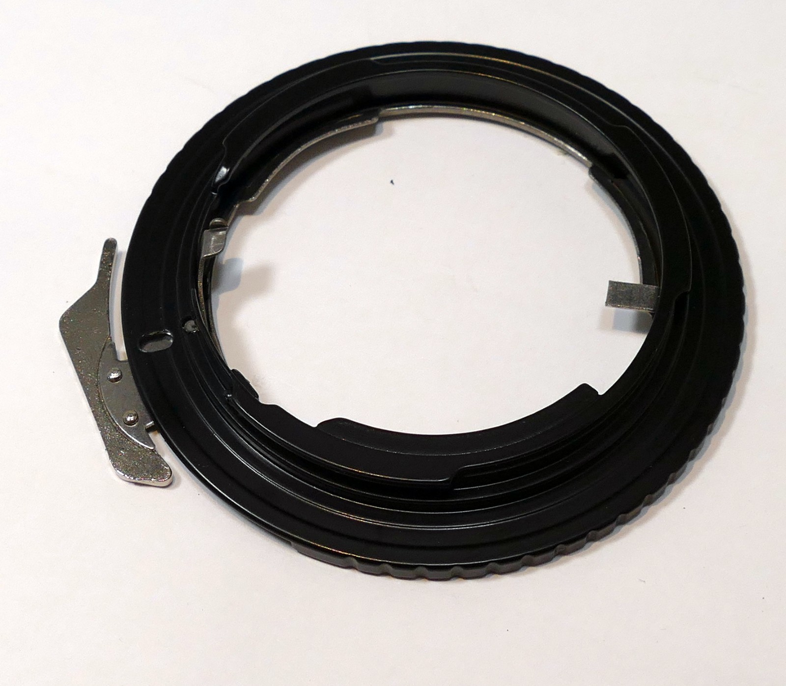 Nikon AF-S G F Lens Mount Adapter for Canon EOS EF cameras plain – no chip