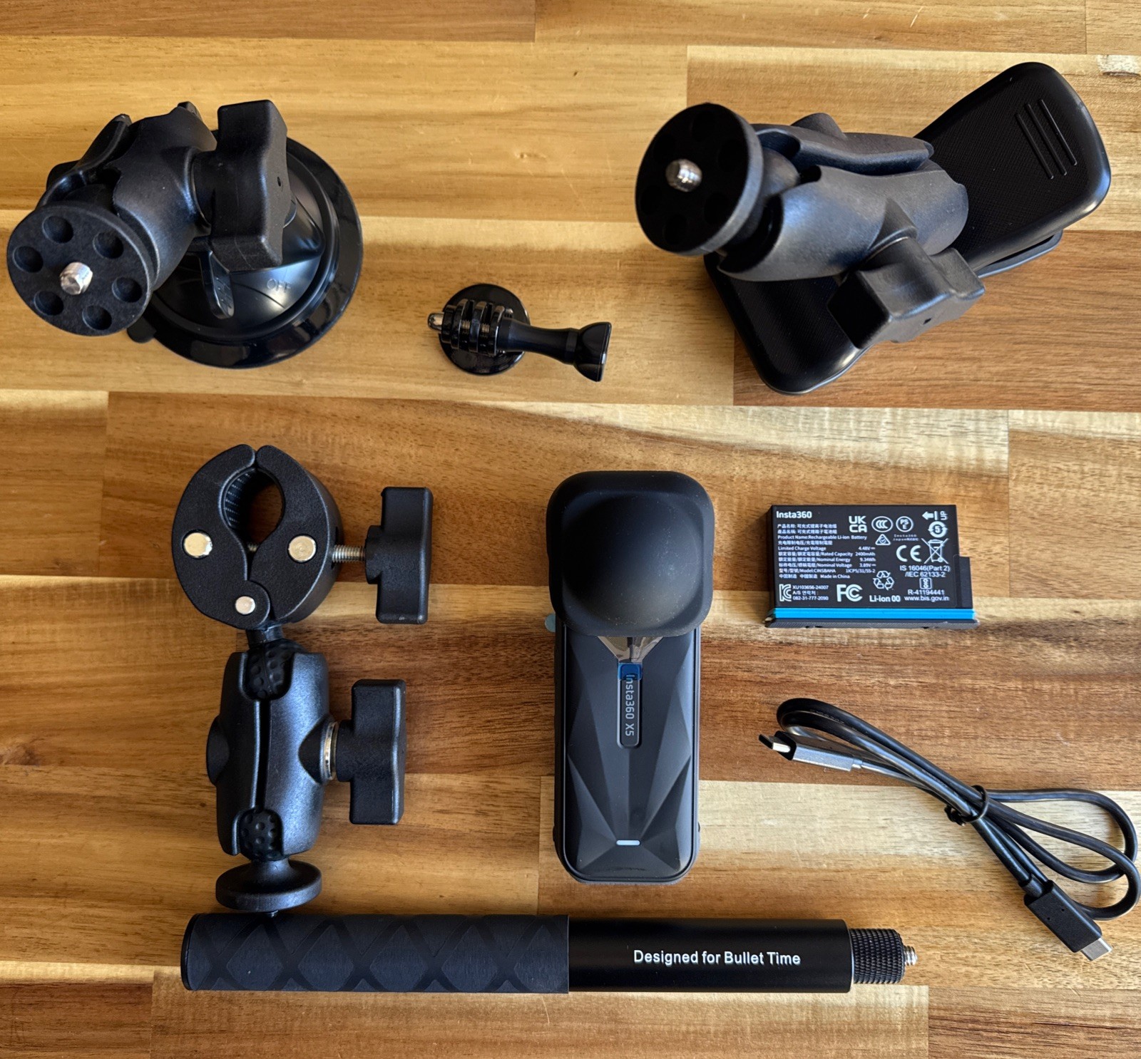 NEW Insta360 X5 360 8K Camera + Motorcycle Mount + Invisible Stick + Suction Cup