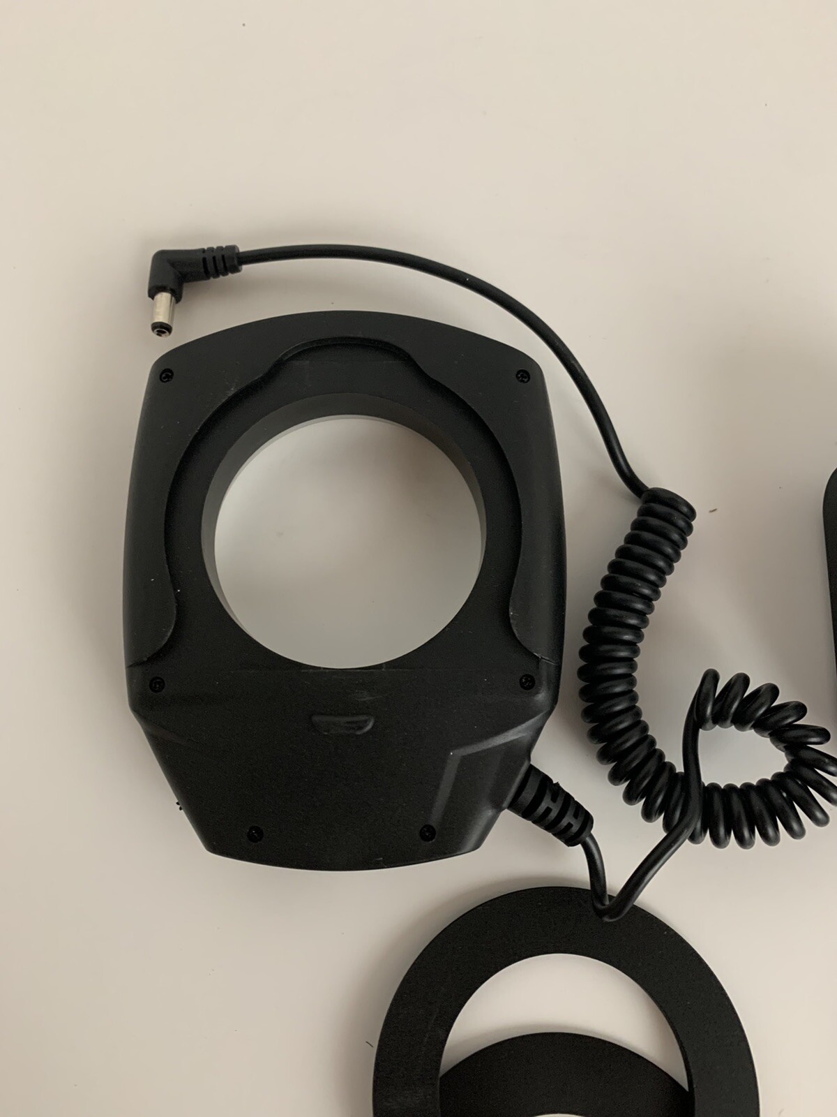 Neewer Ring 48 LED Video Camera Macro Ring Light with six (6)Lens Adapter Rings