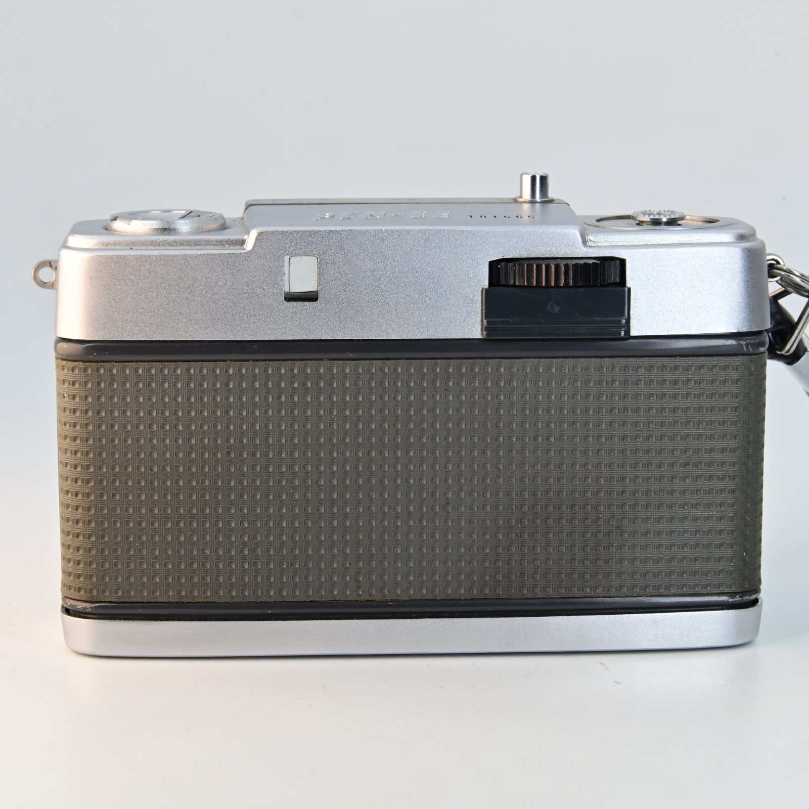 Olympus Pen EE S Half Frame 35mm Film Camera w/ Soft Case [Near MINT] Made Japan
