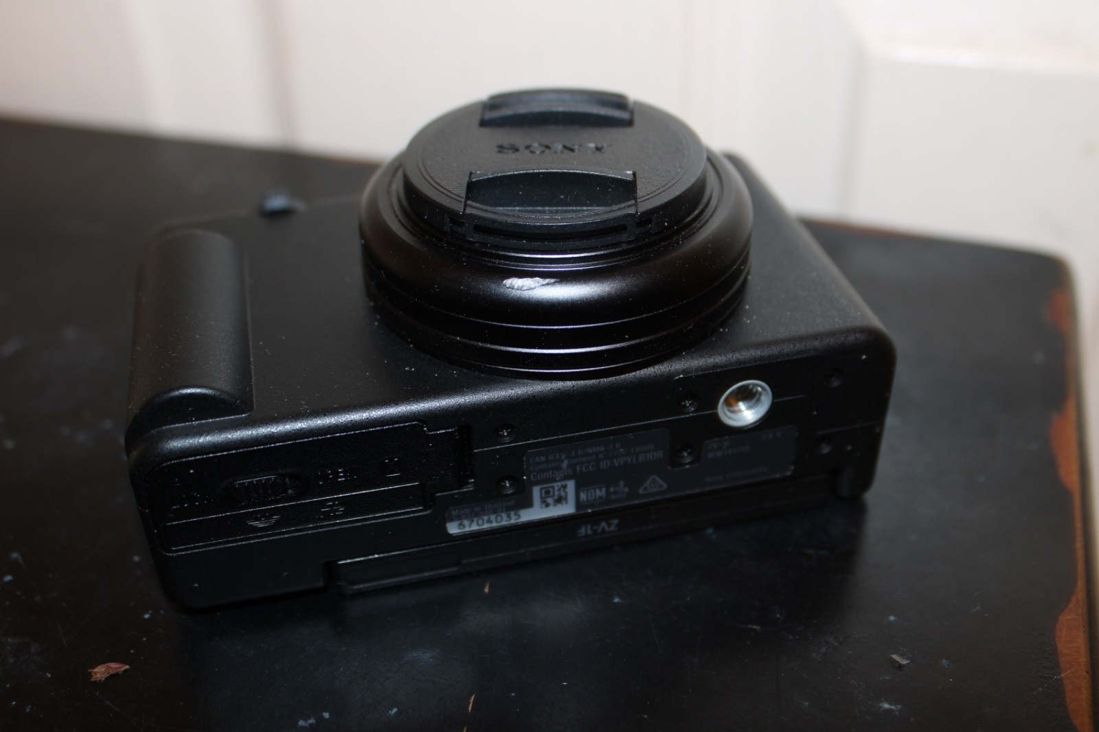 Sony ZV-1F 20.1MP 4K Vlog Camera Flip Screen For Content Creators