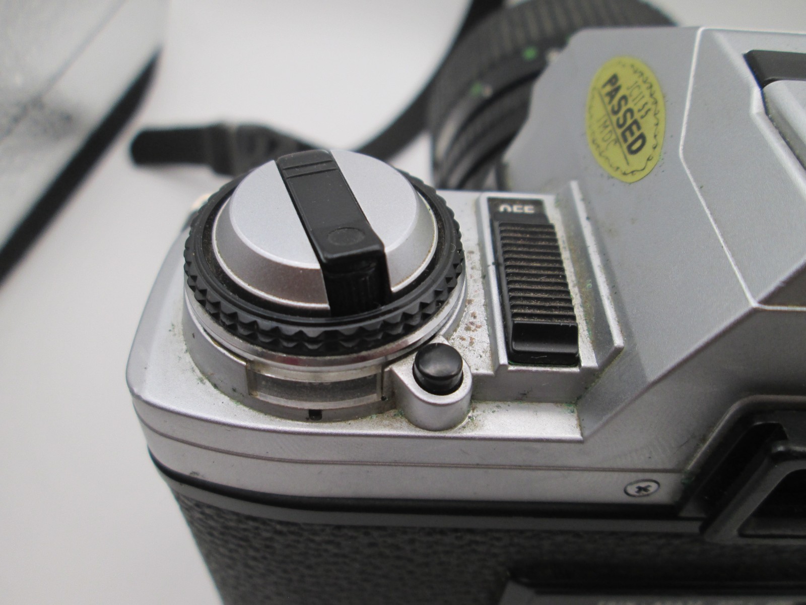 Minolta X-300 SLR Film Camera 35mm MD Zoom 35-70mm Tested Working