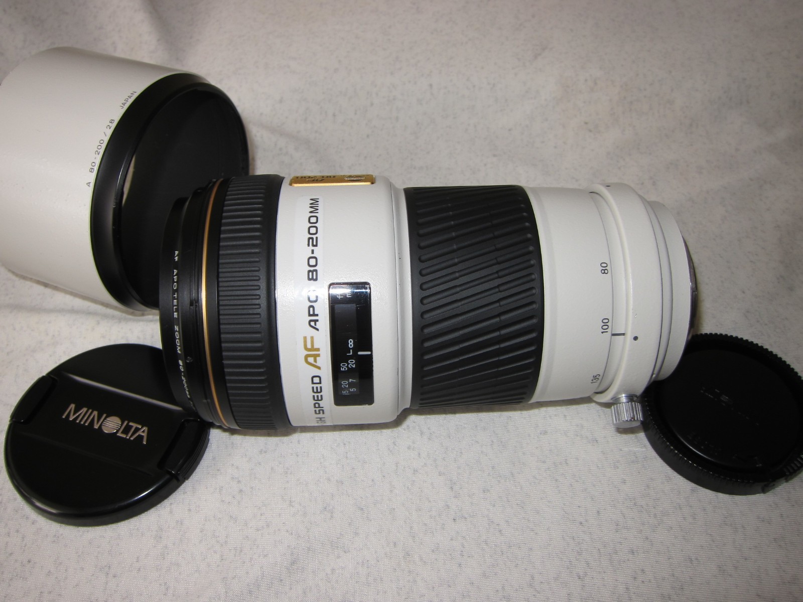 Minolta High Speed AF APO Tele Zoom 80-200mm 1:2.8 Sony/Minolta A-Mount Japan.