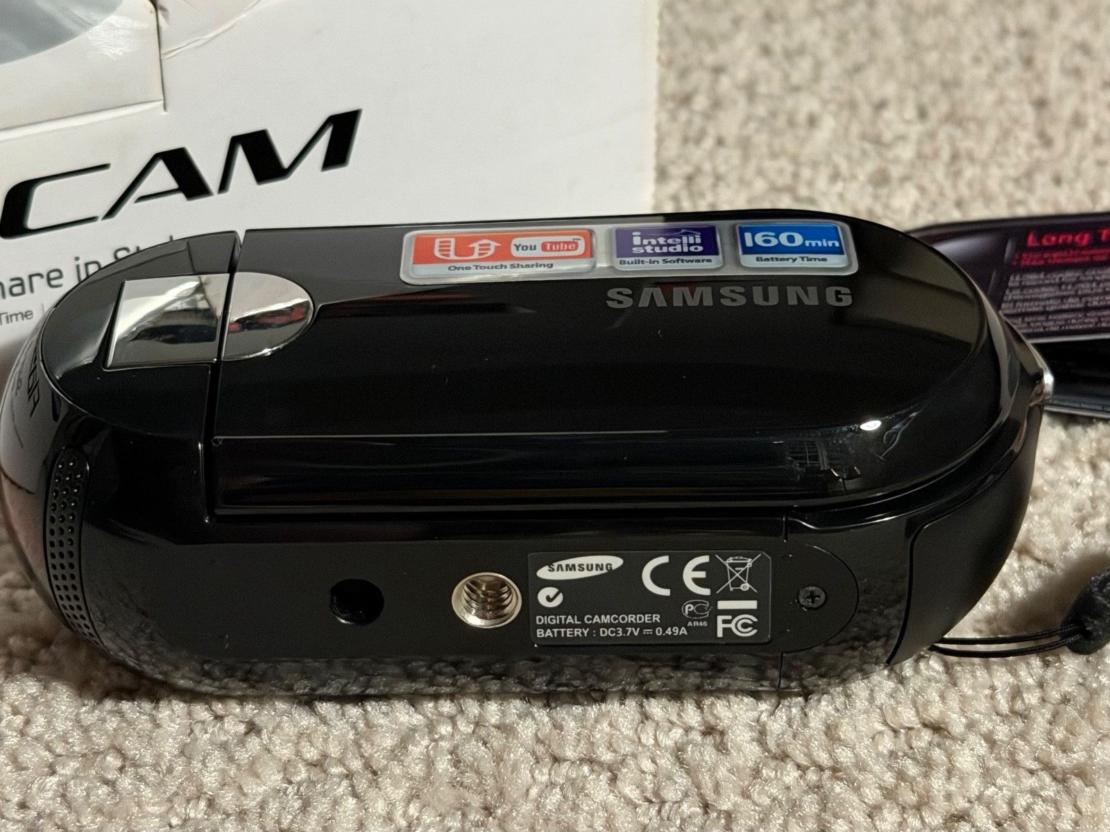 Samsung FlashCAM SMX-C10RN Red Digital Camcorder 10x Zoom w/ Box READ NO Charger