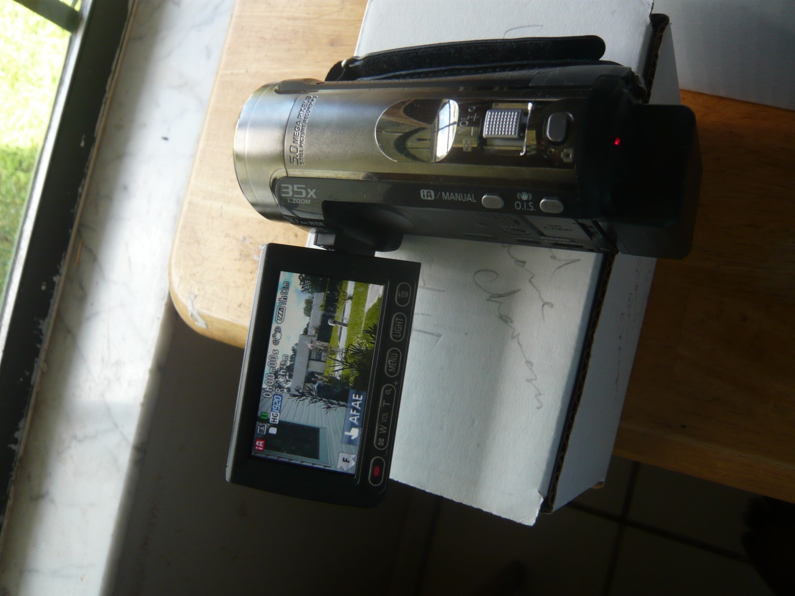 Panasonic HDC-TM60 High Definition Camcorder w/ Battery – WORKS – No Charger