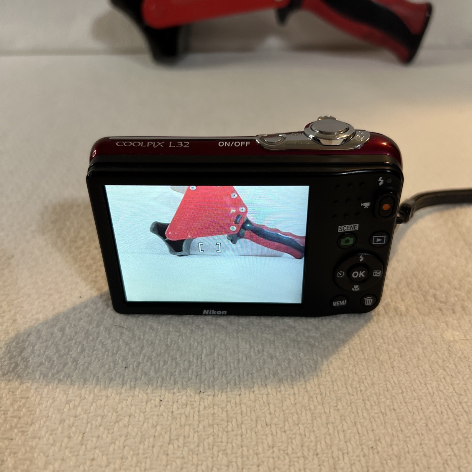 Nikon Coolpix Red L32 20.1MP 5x Wide Angle Nikkor Zoom Works And 16GB Card