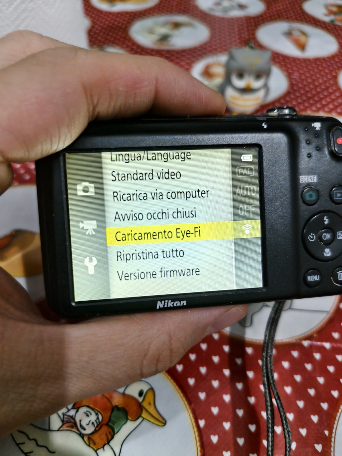 Nikon Coolpix S3500 Camera