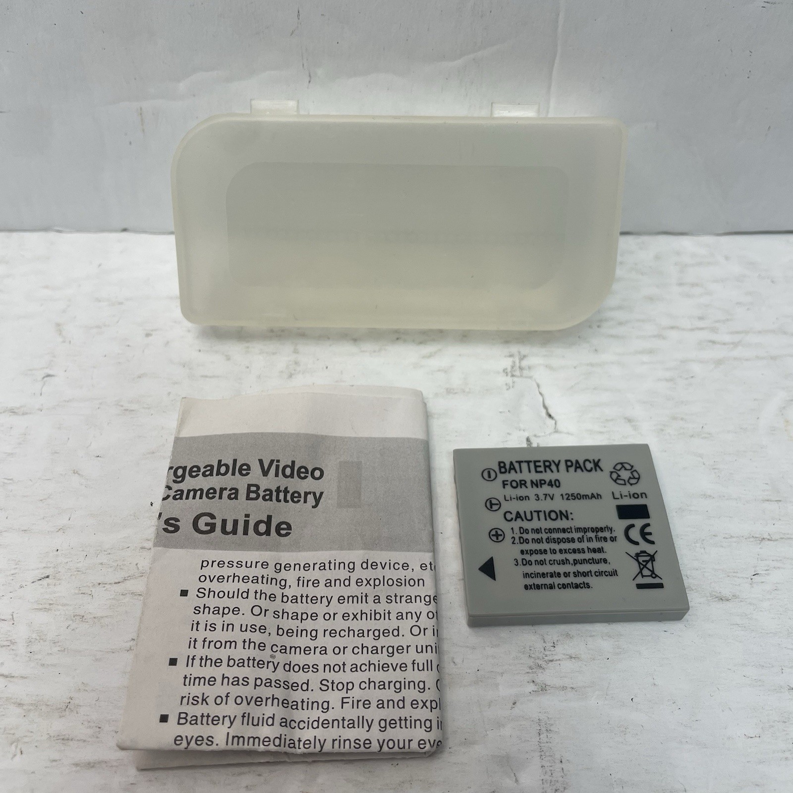 Rechargeable Li-ion Battery for Digital Cameras – 3.7V 1250mAh – NP40 – Good