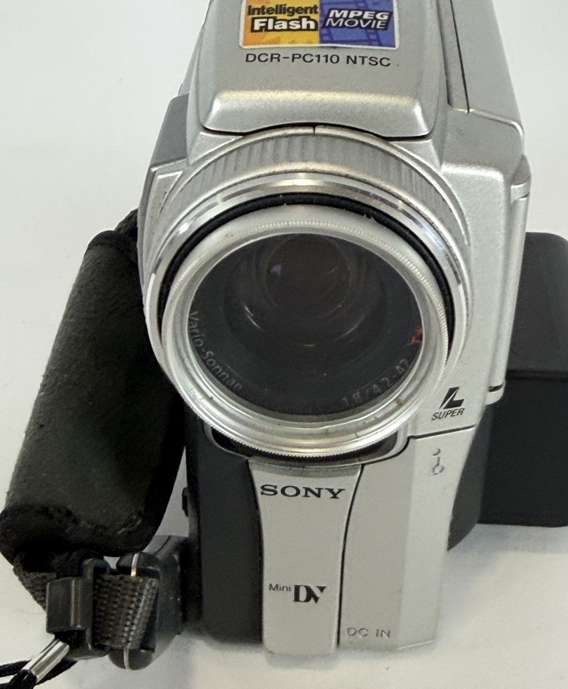 SONY HANDYCAM DIGITAL CAMCORDER DCR-PC110 *TESTED & WORKING* NTSC