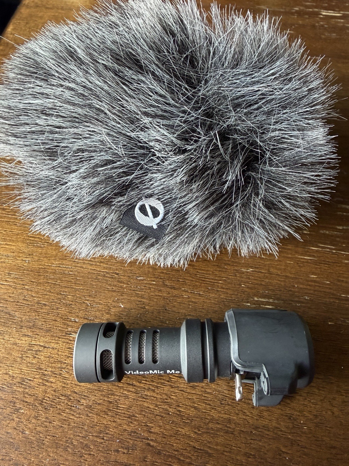 Rode Video Mic Me-L For Apple iPhones with Lightning Port – made in Australia