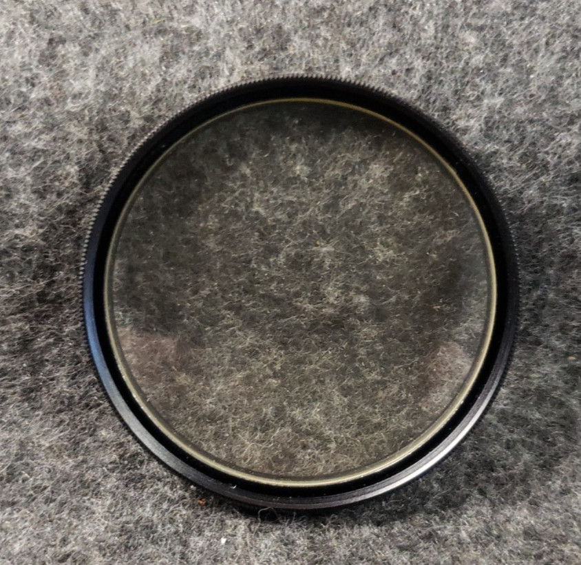 Vintage Vivitar 52mm Clear Filter UV-Haze Lens Filter ………………..(C8B2)