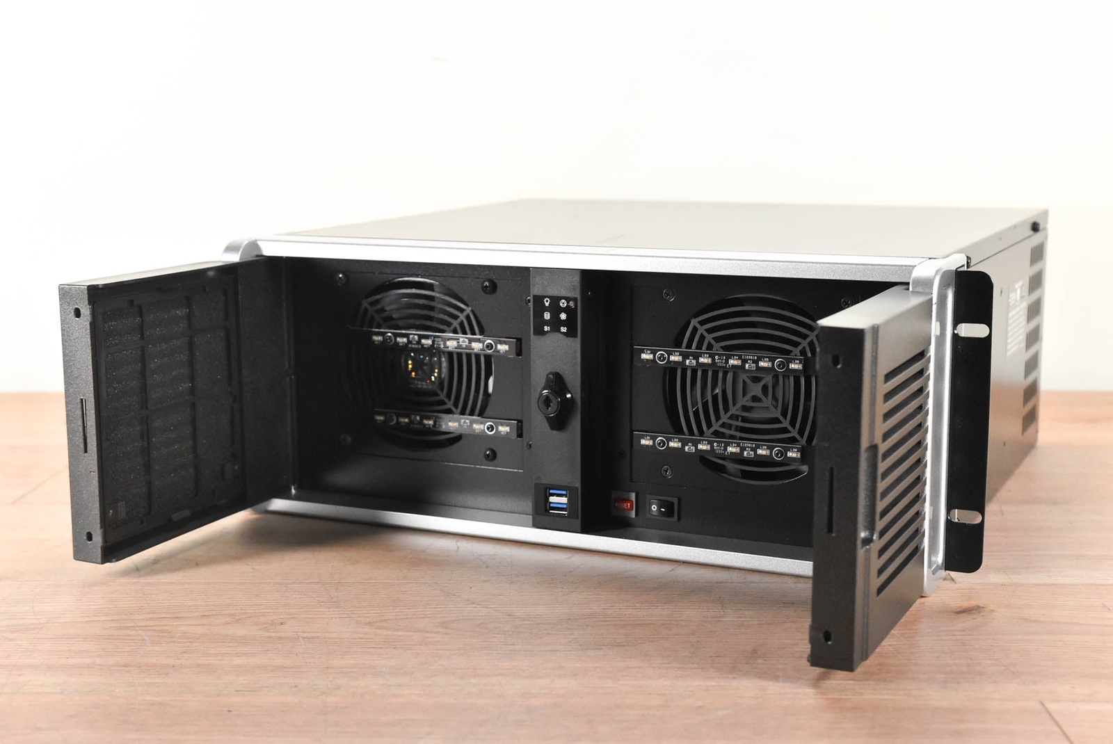 High End Systems Axon HD Pro Media Server CG002W0