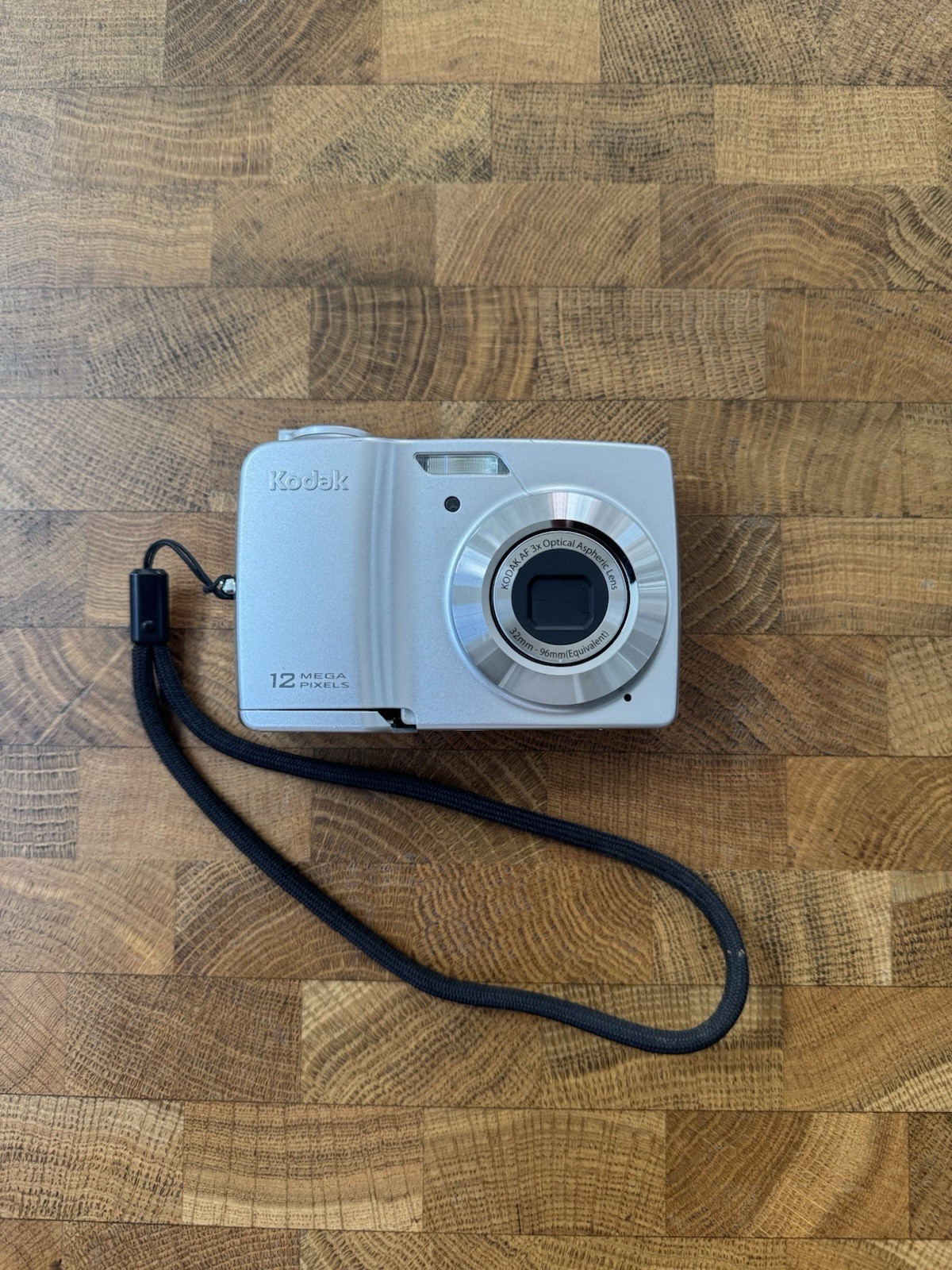 Kodak EasyShare C182 12.4MP Digital Camera – Silver