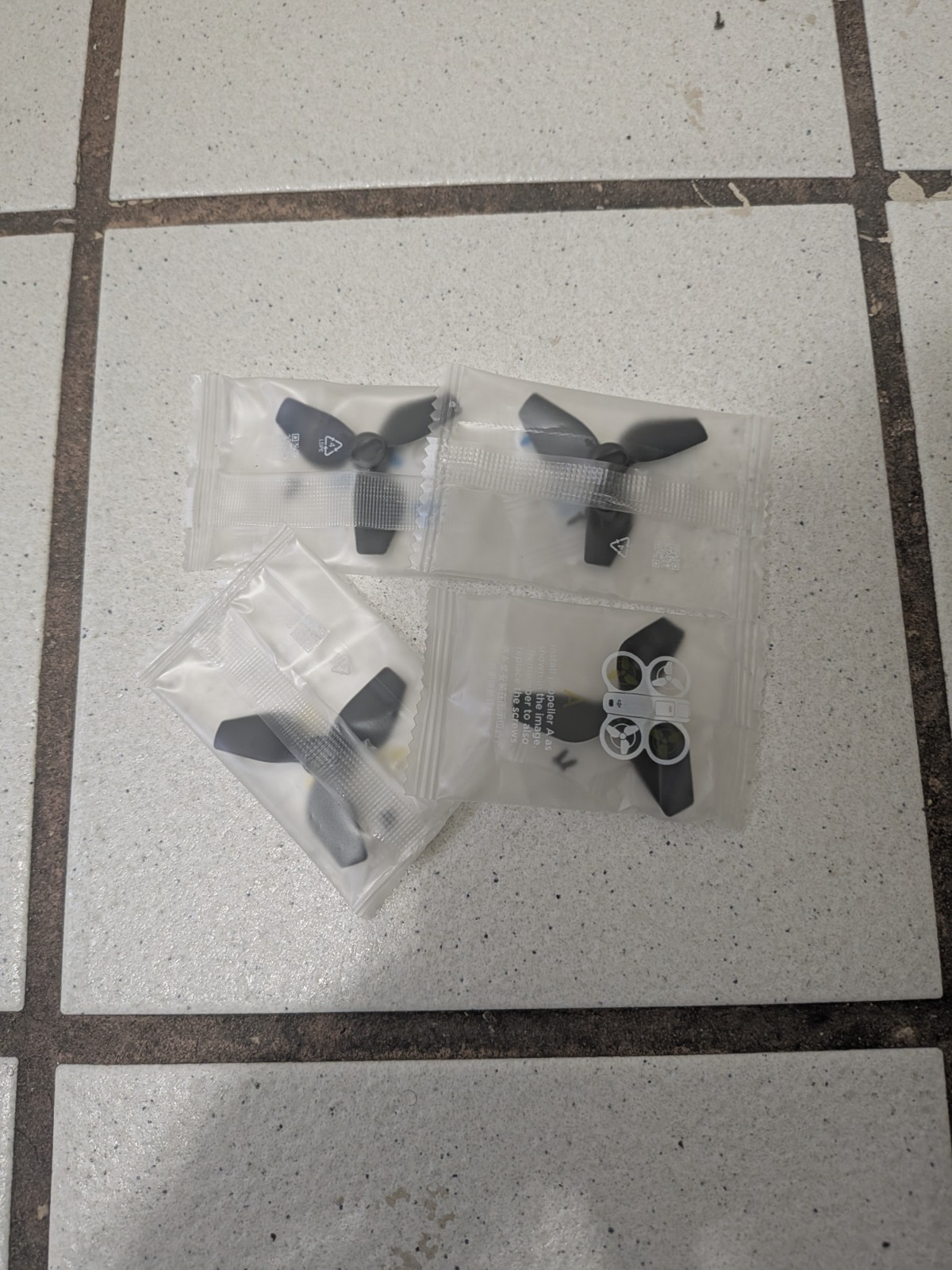 lot of 2 DJI Neo Mini Drones with 4K Camera