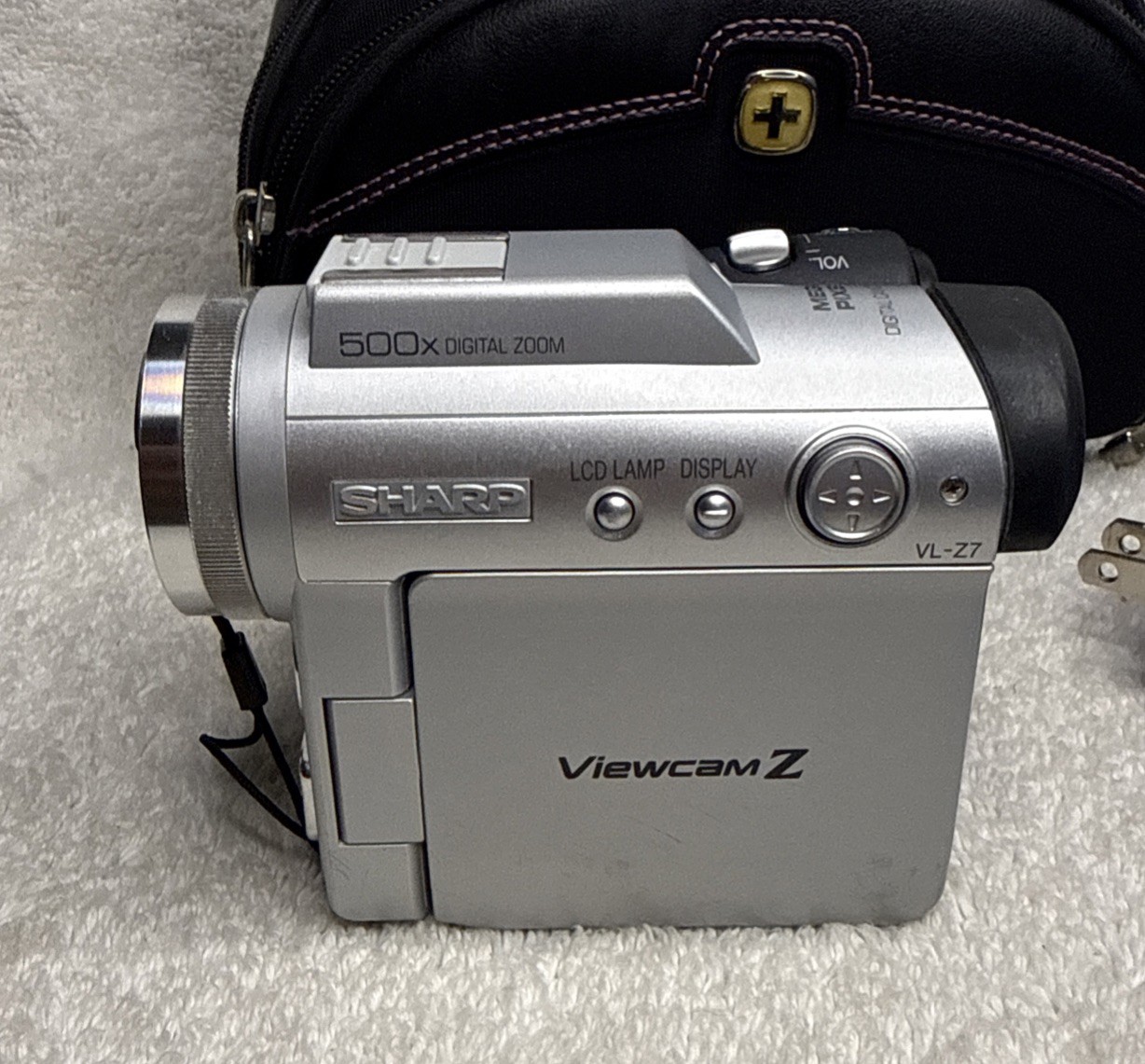 Sharp Viewcam Z VL-Z7 Digital MiniDV Camcorder Video Camera AS IS Bag Charger