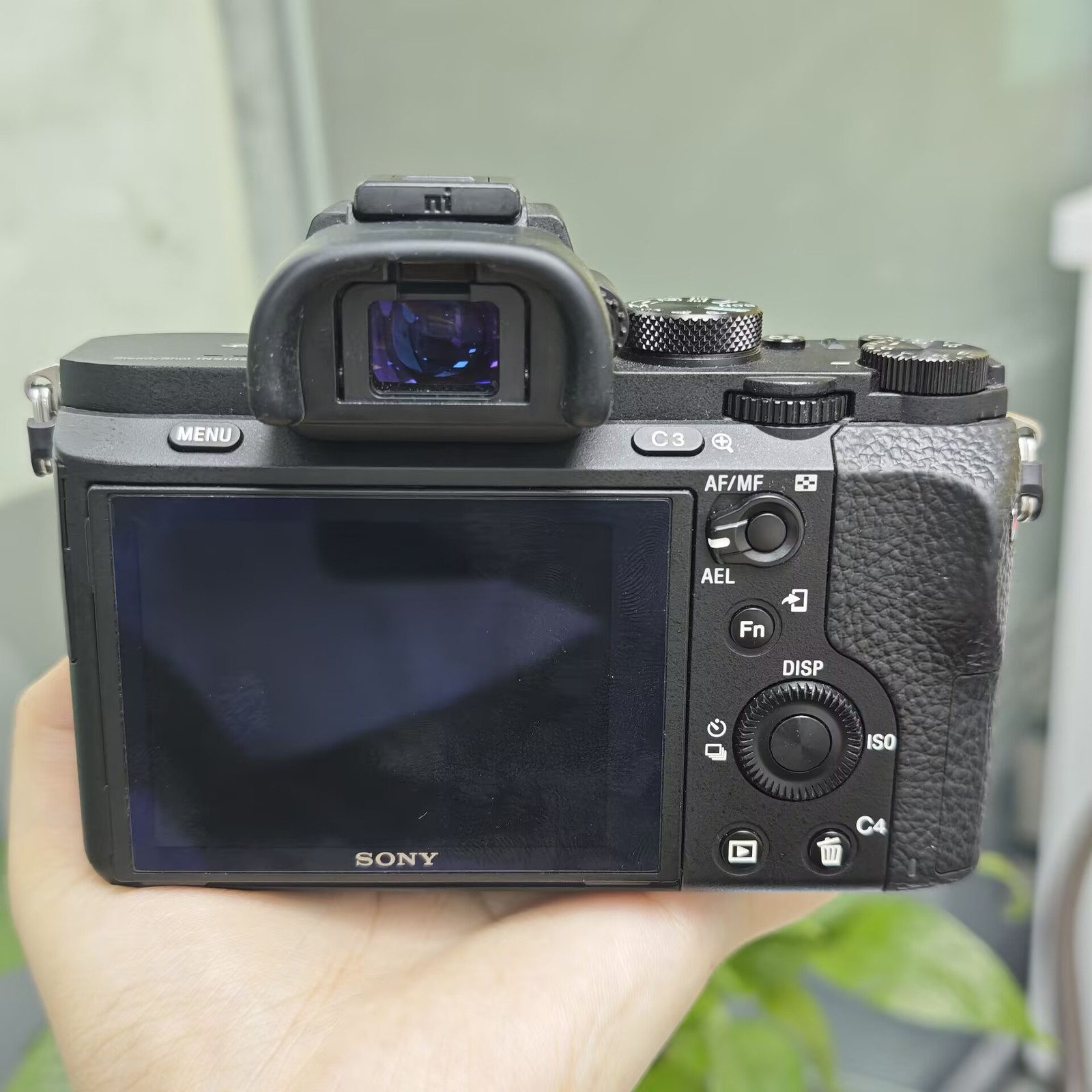 Sony Alpha a7 II Mirrorless Camera with FE 28-70mm f/3.5-5.6 OSS Lens English