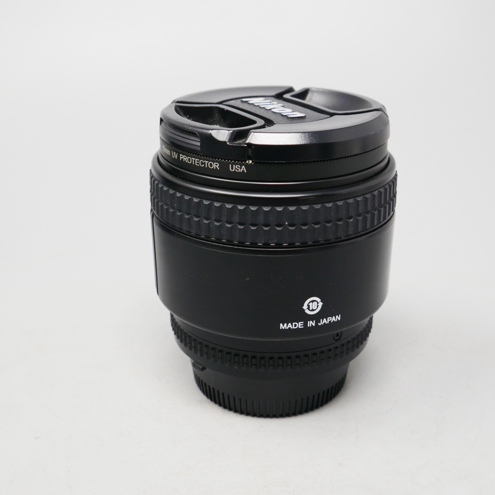 Nikon NIKKOR 85mm f/1.8D Auto Focus Fixed Lens for SLR Cameras